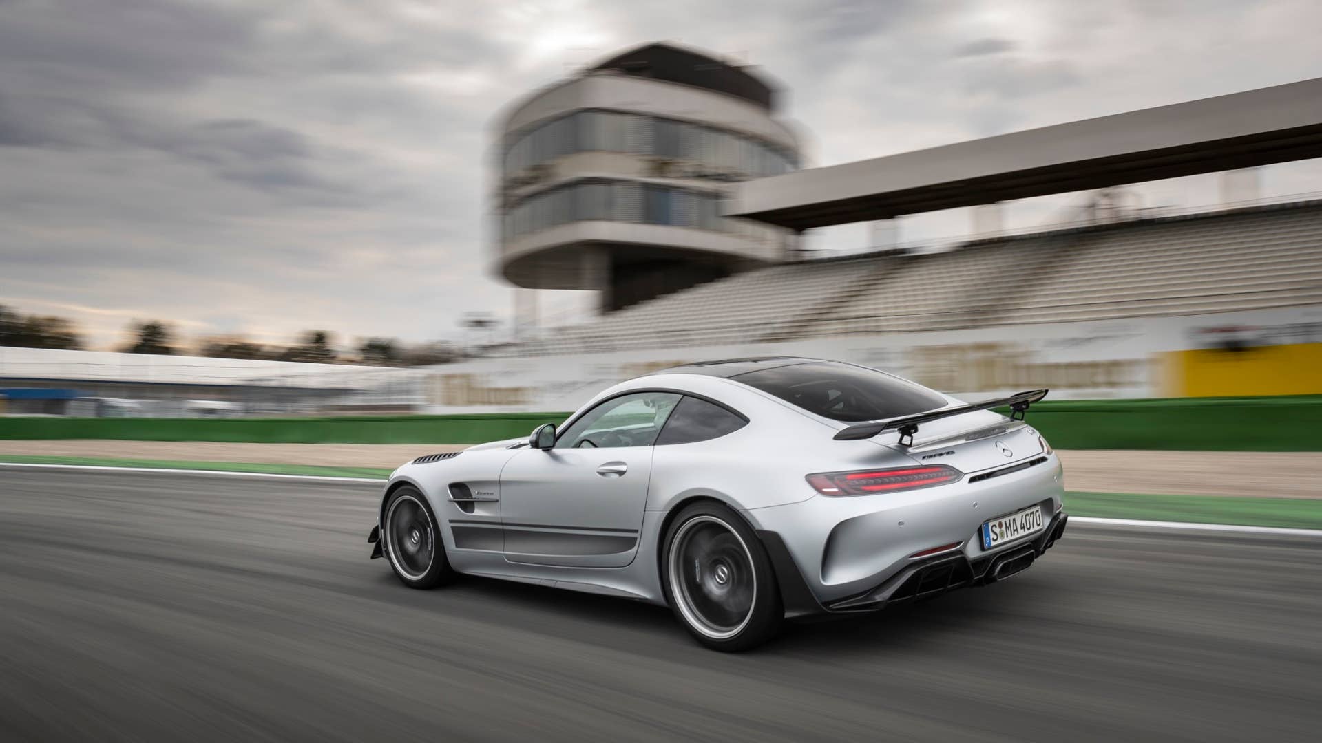 2020 Mercedes-AMG GT R Pro