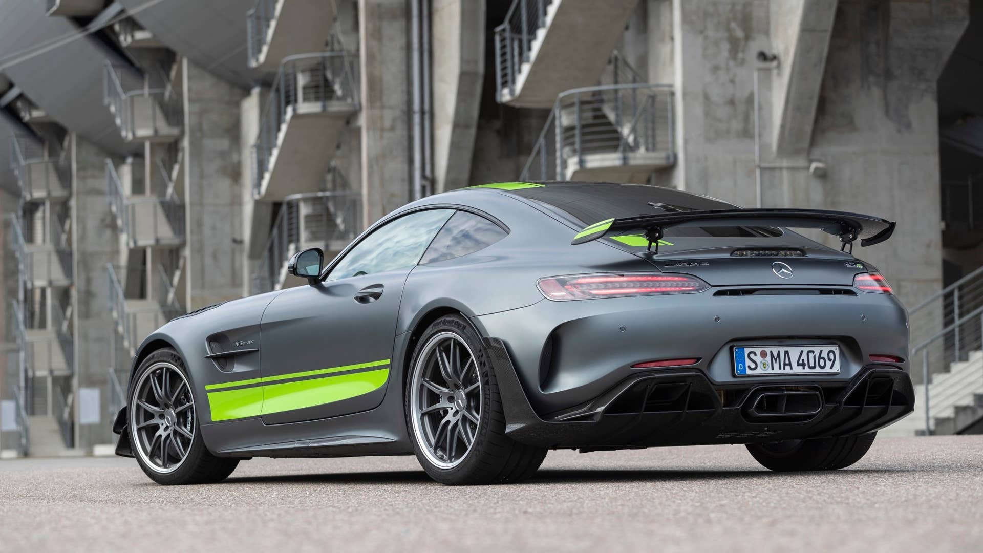 2020 Mercedes-AMG GT R Pro