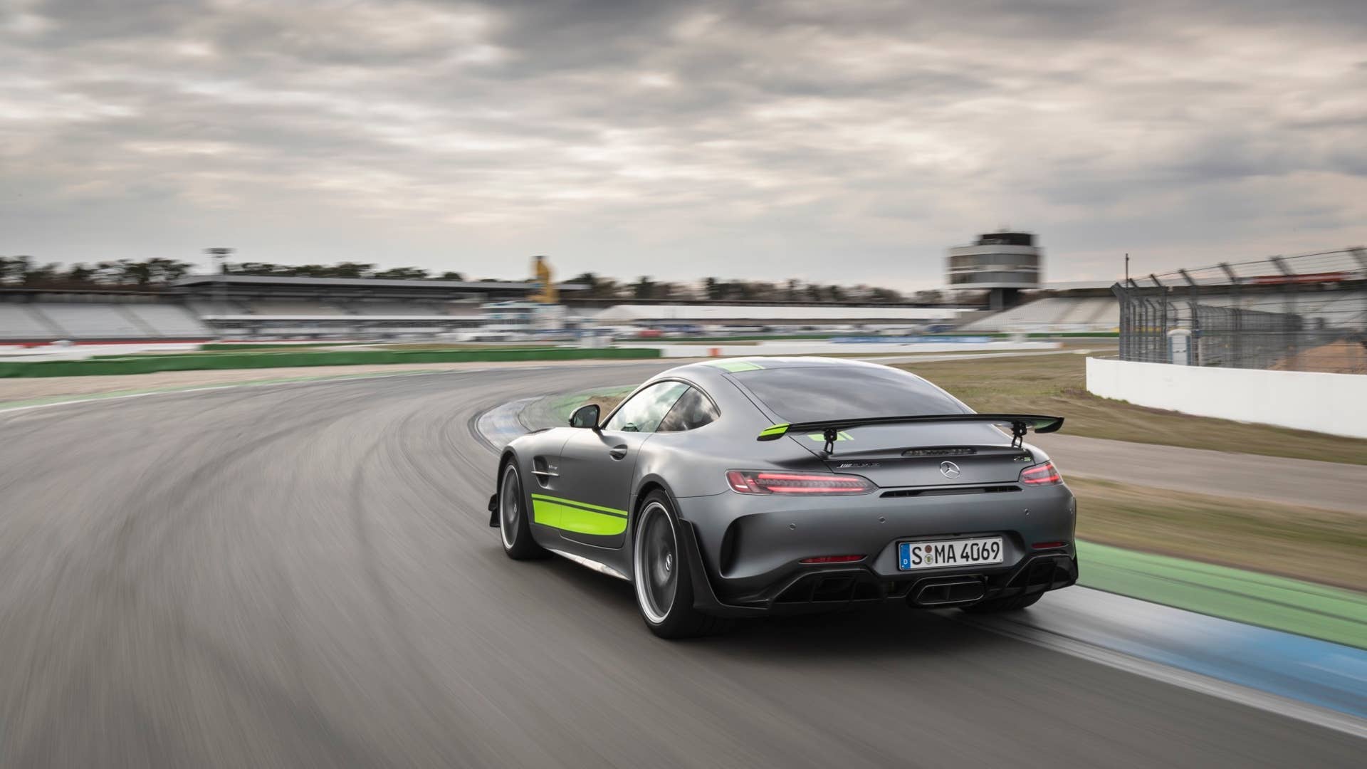 2020 Mercedes-AMG GT R Pro