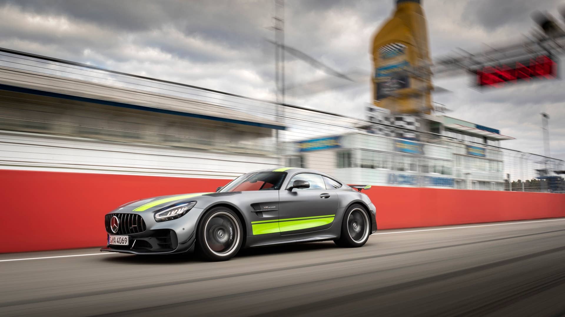 2020 Mercedes-AMG GT R Pro
