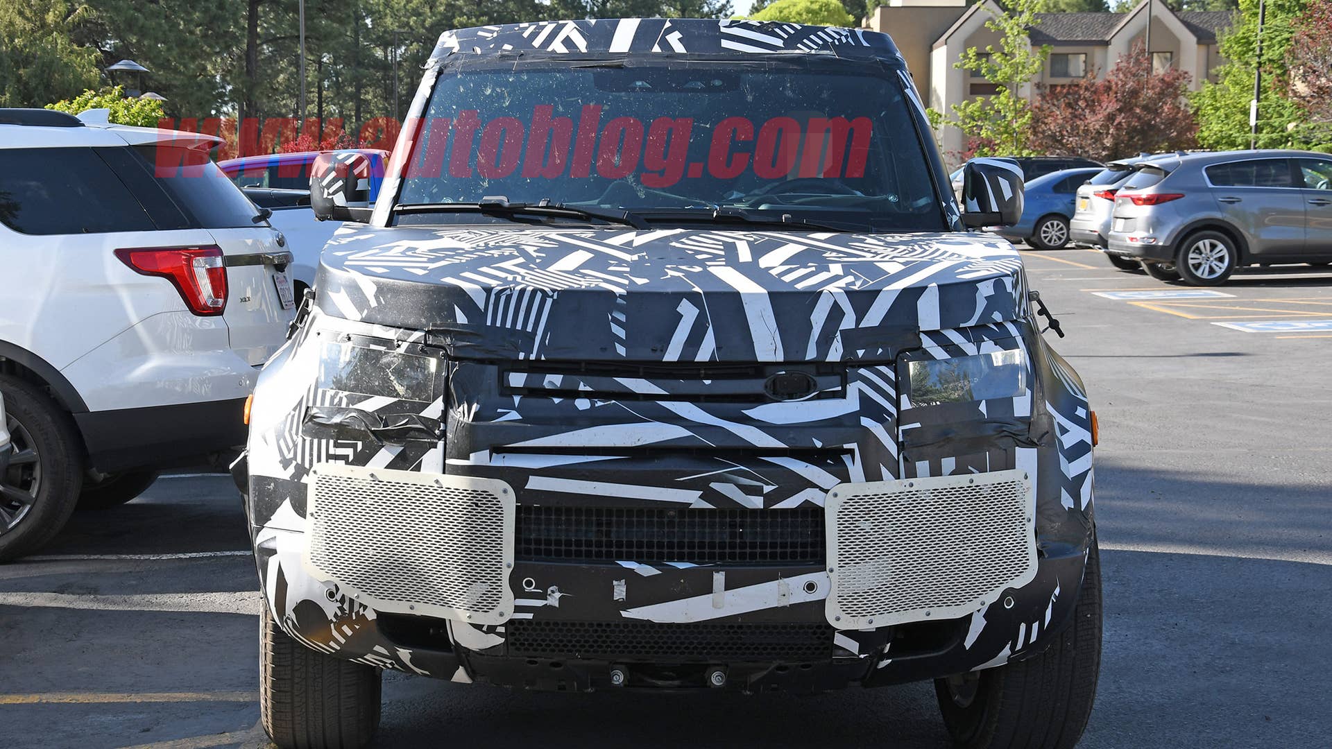 2020 Land Rover Defender prototype