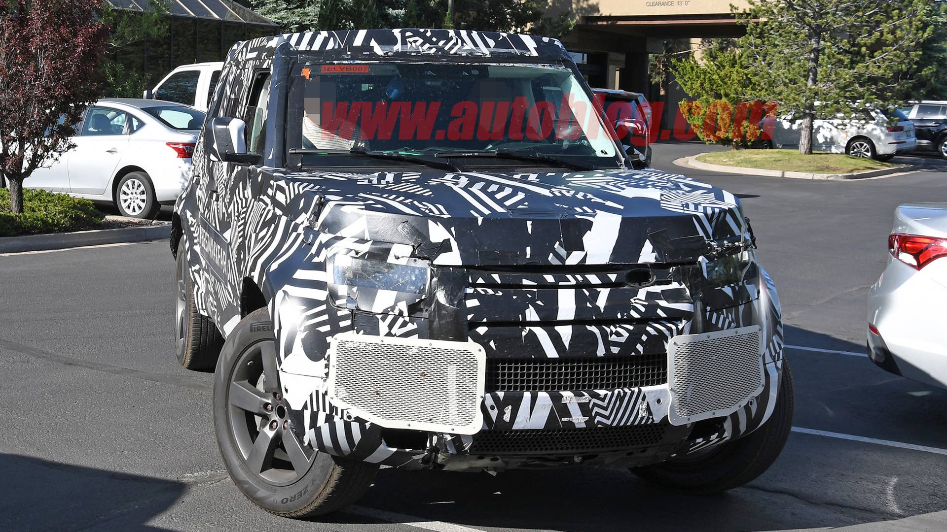 2020 Land Rover Defender prototype