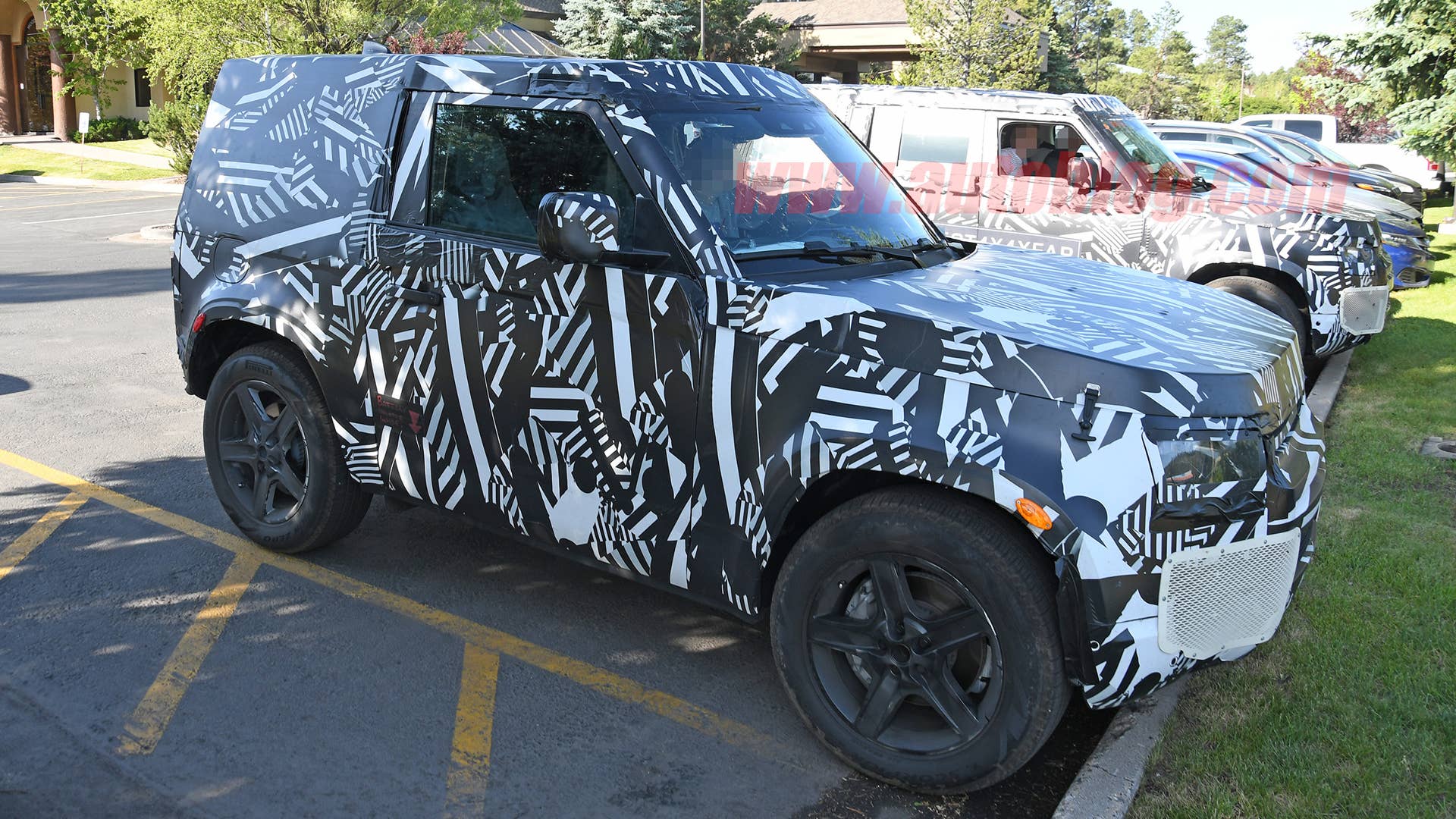 2020 Land Rover Defender prototype