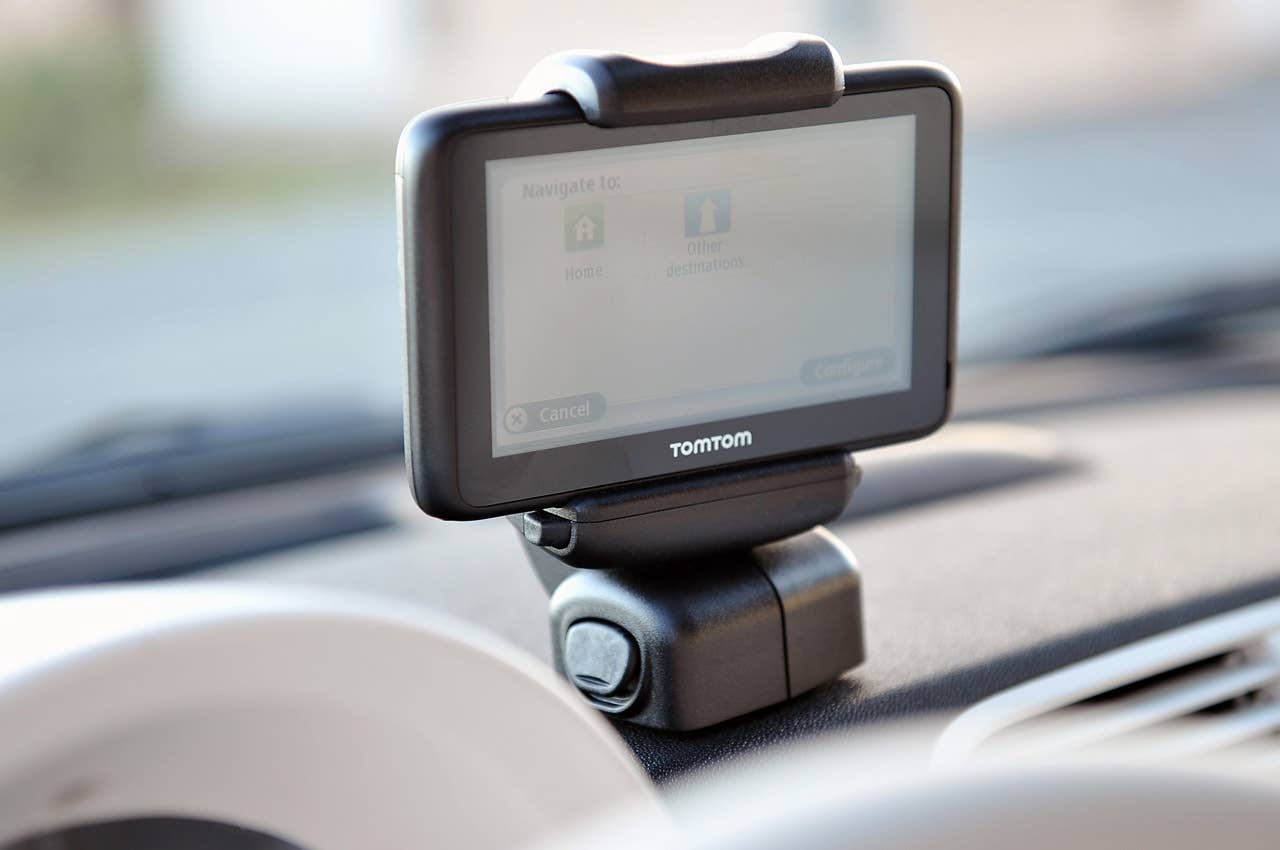 2014 Fiat 500e navigation system