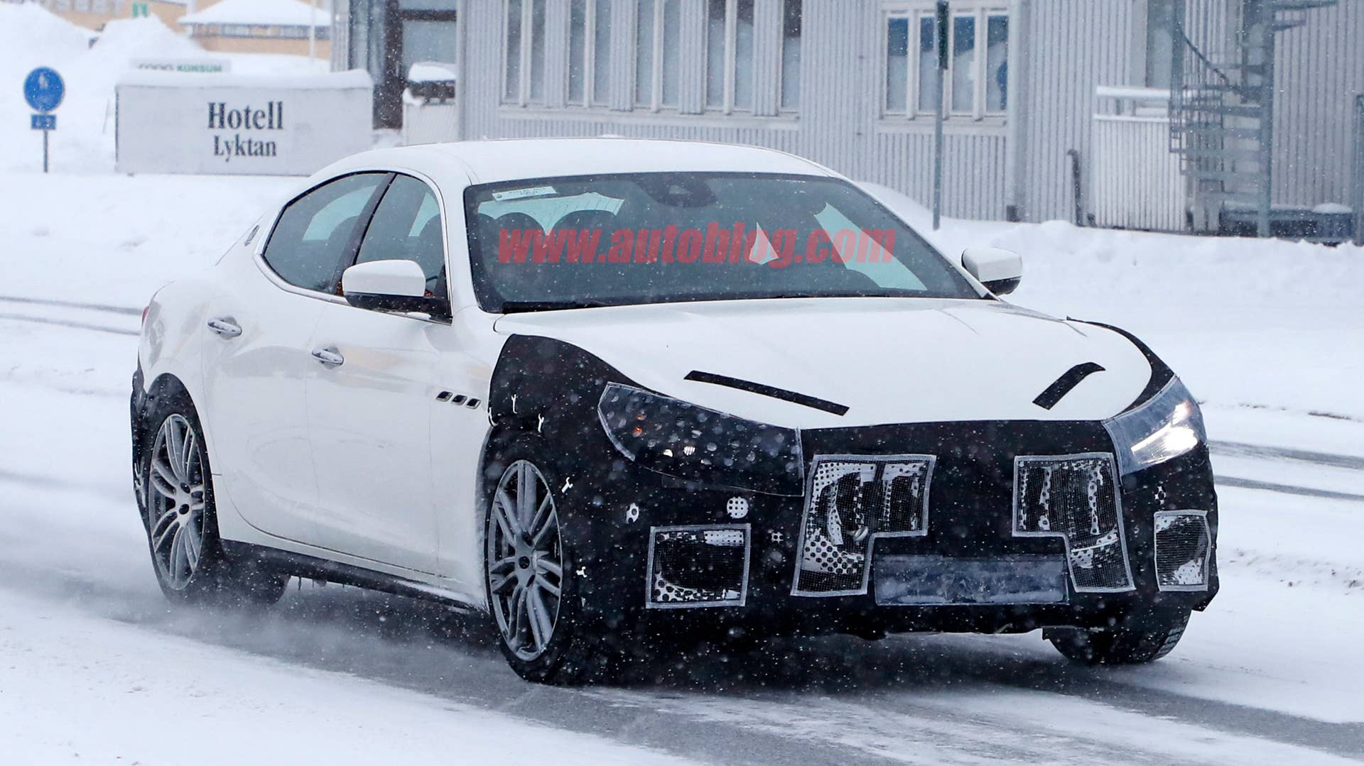 2018 Maserati Ghibli