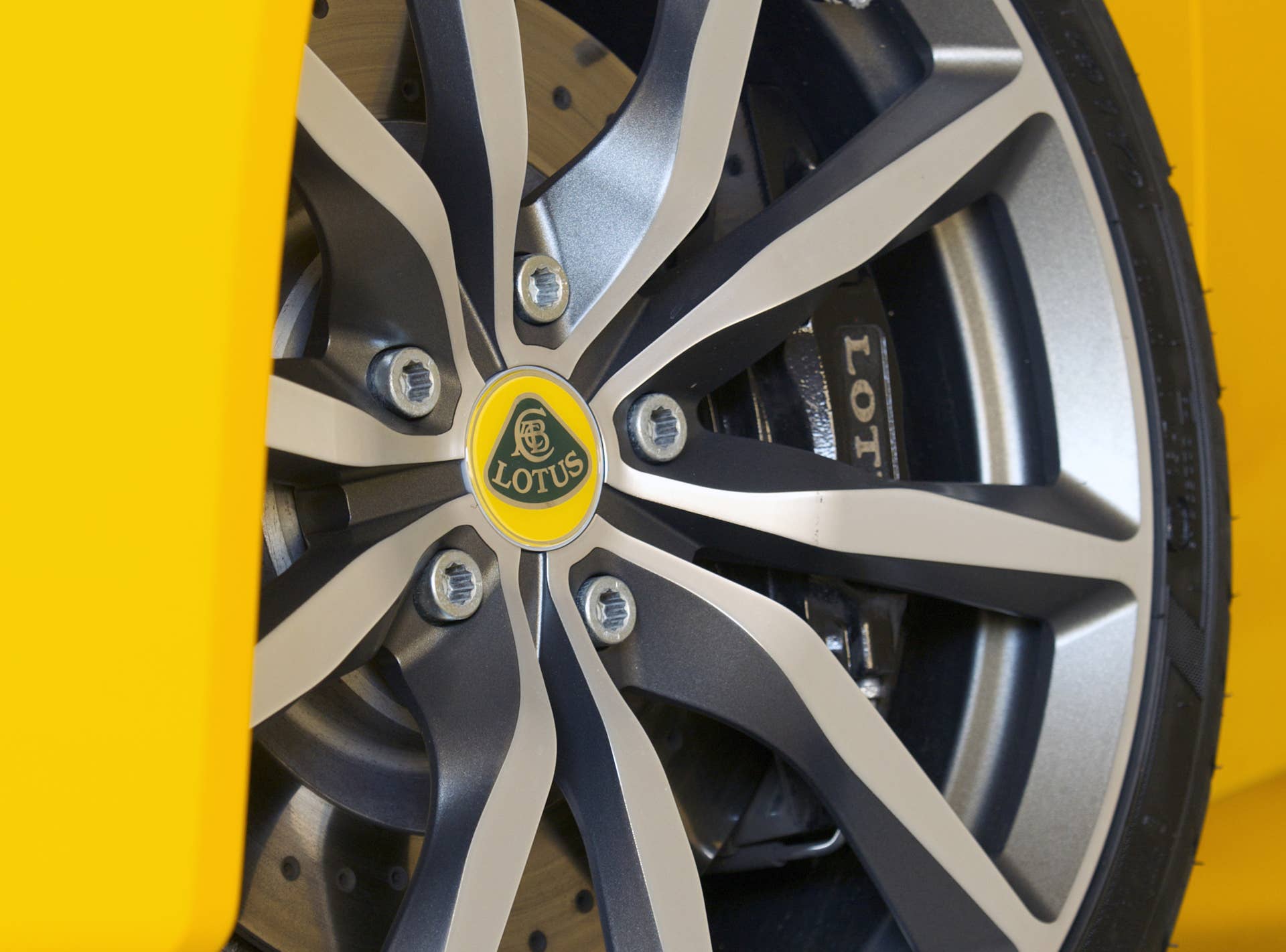 Lotus Evora