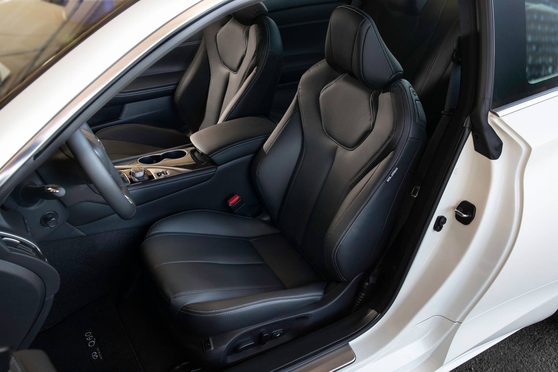 EDITION 30 models include specially trimmed versions of its line of luxury vehicles, featuring unique exterior design treatments and some of the world’s first driver assistance technologies that INFINITI has brought to market.