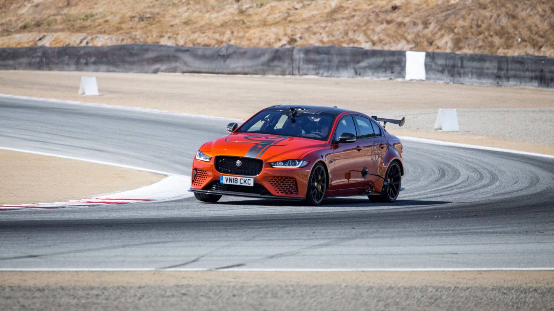 2019 Jaguar XE SV Project 8