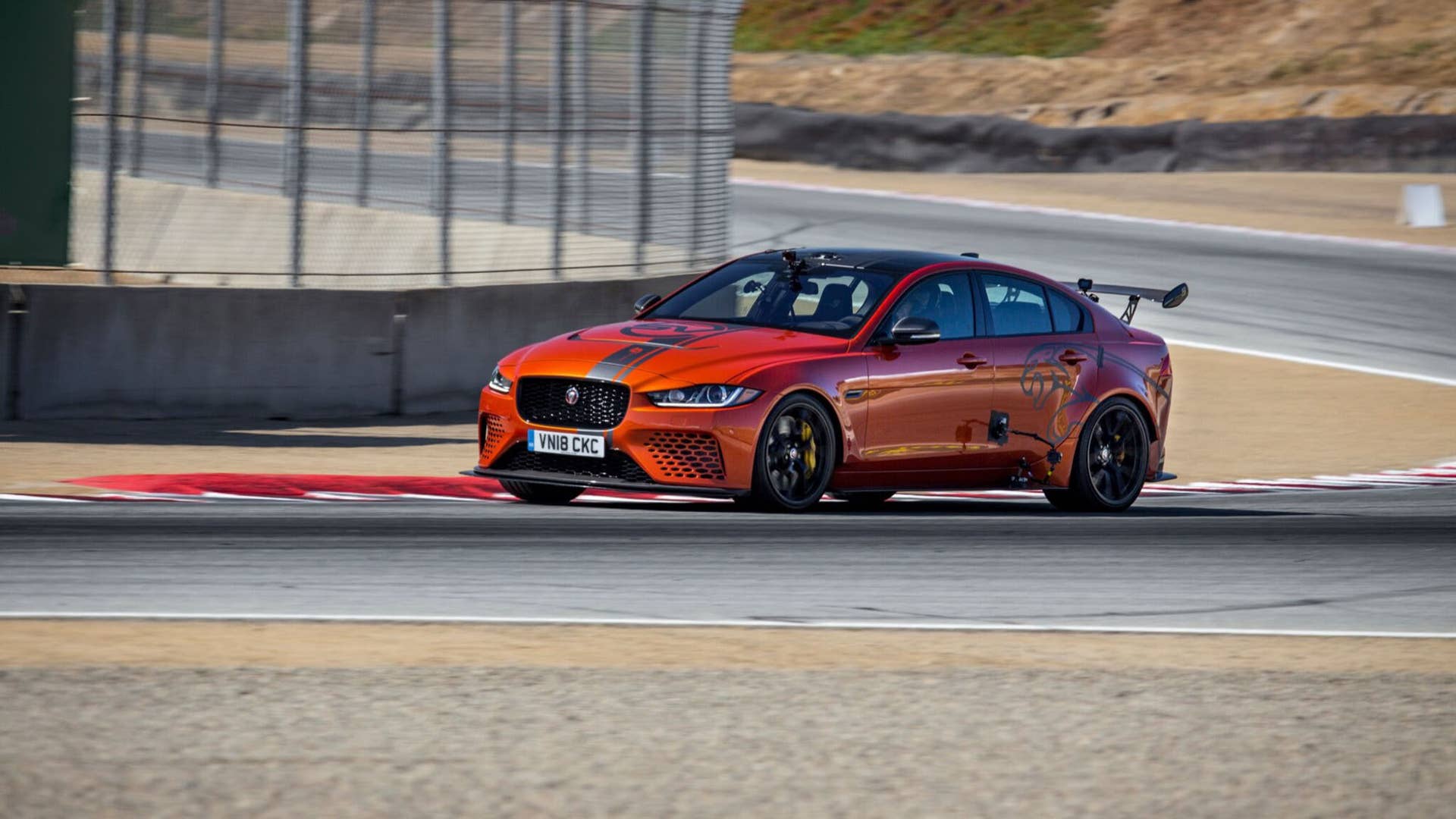 2019 Jaguar XE SV Project 8