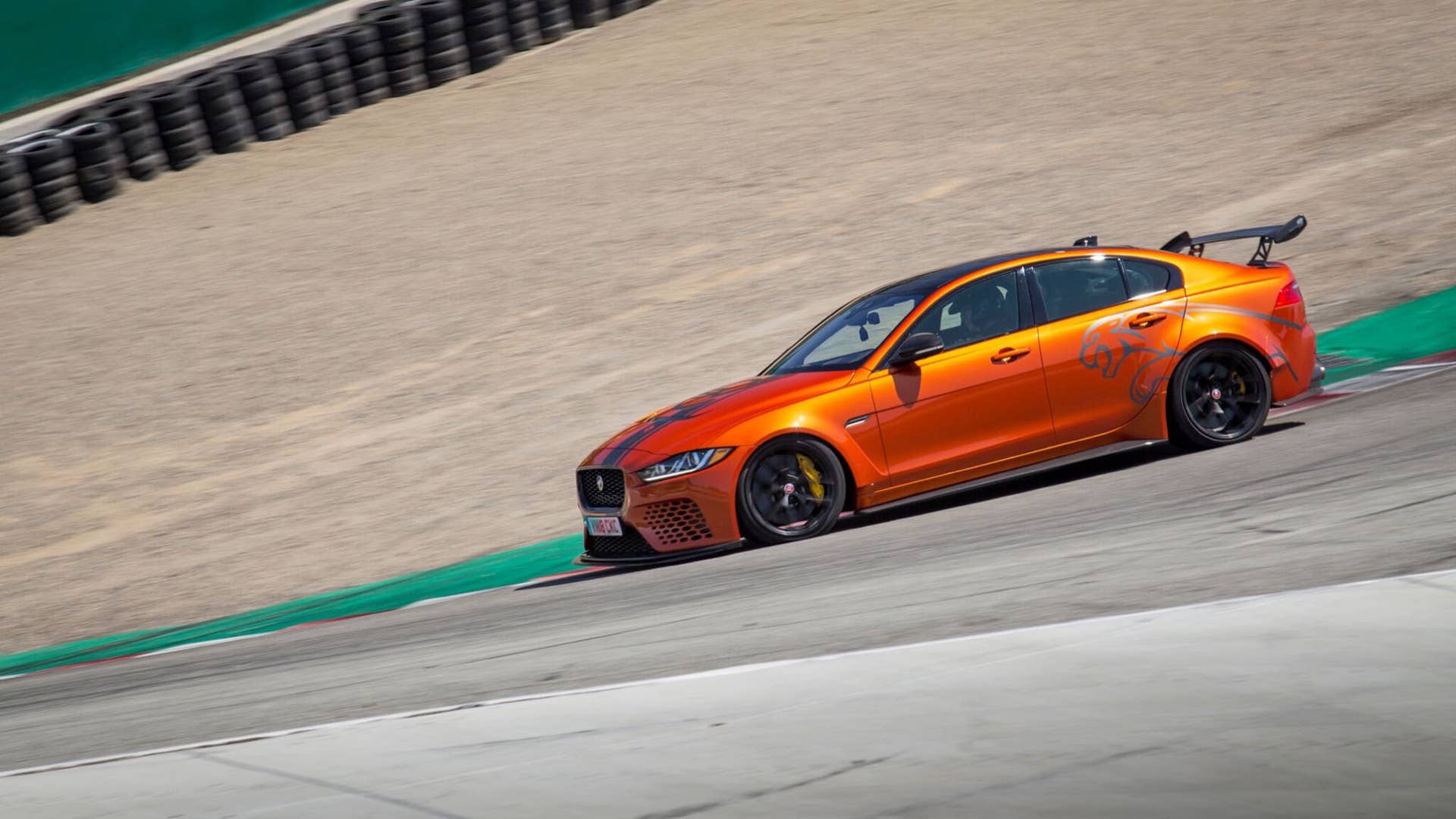 2019 Jaguar XE SV Project 8