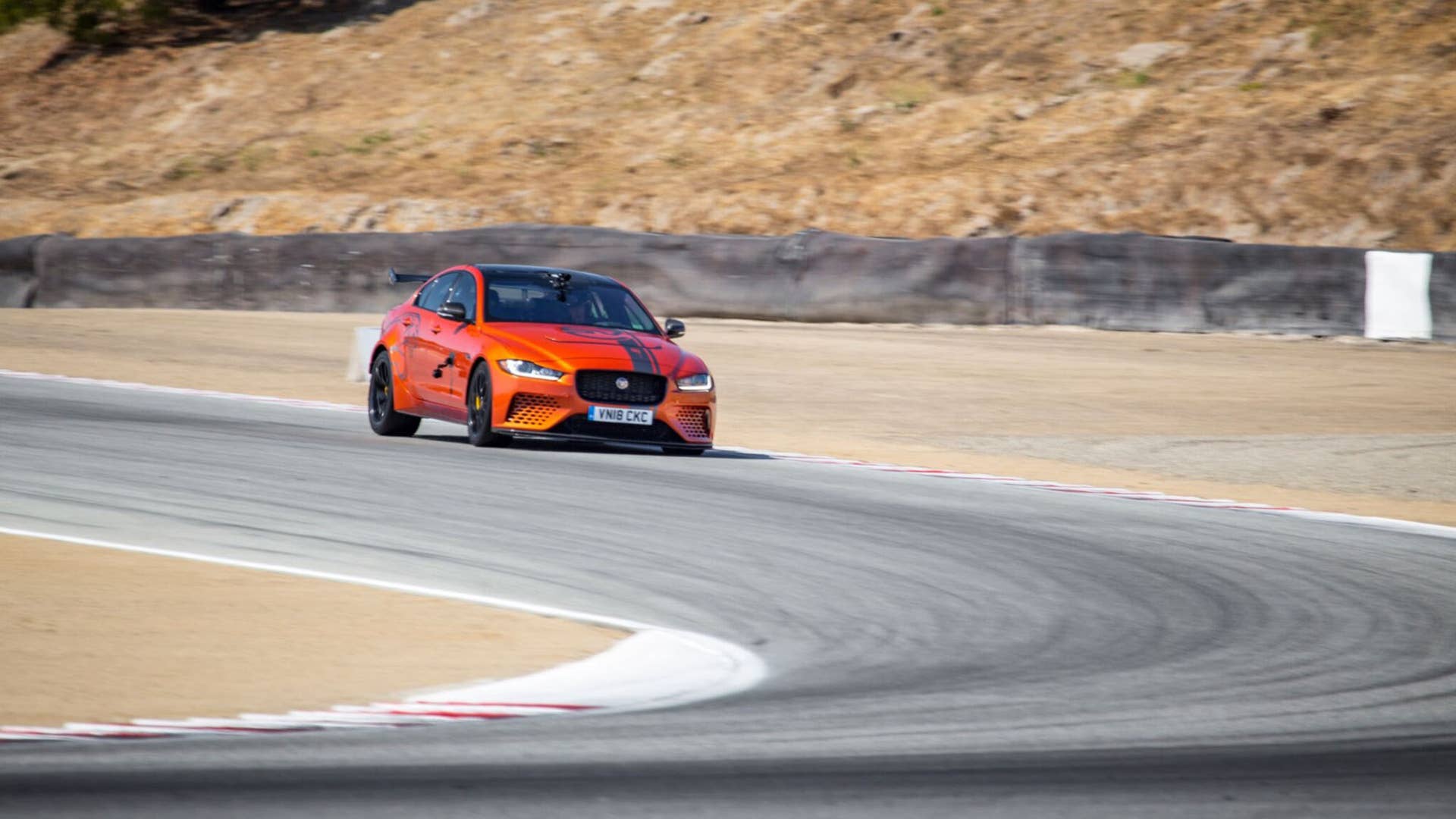 2019 Jaguar XE SV Project 8