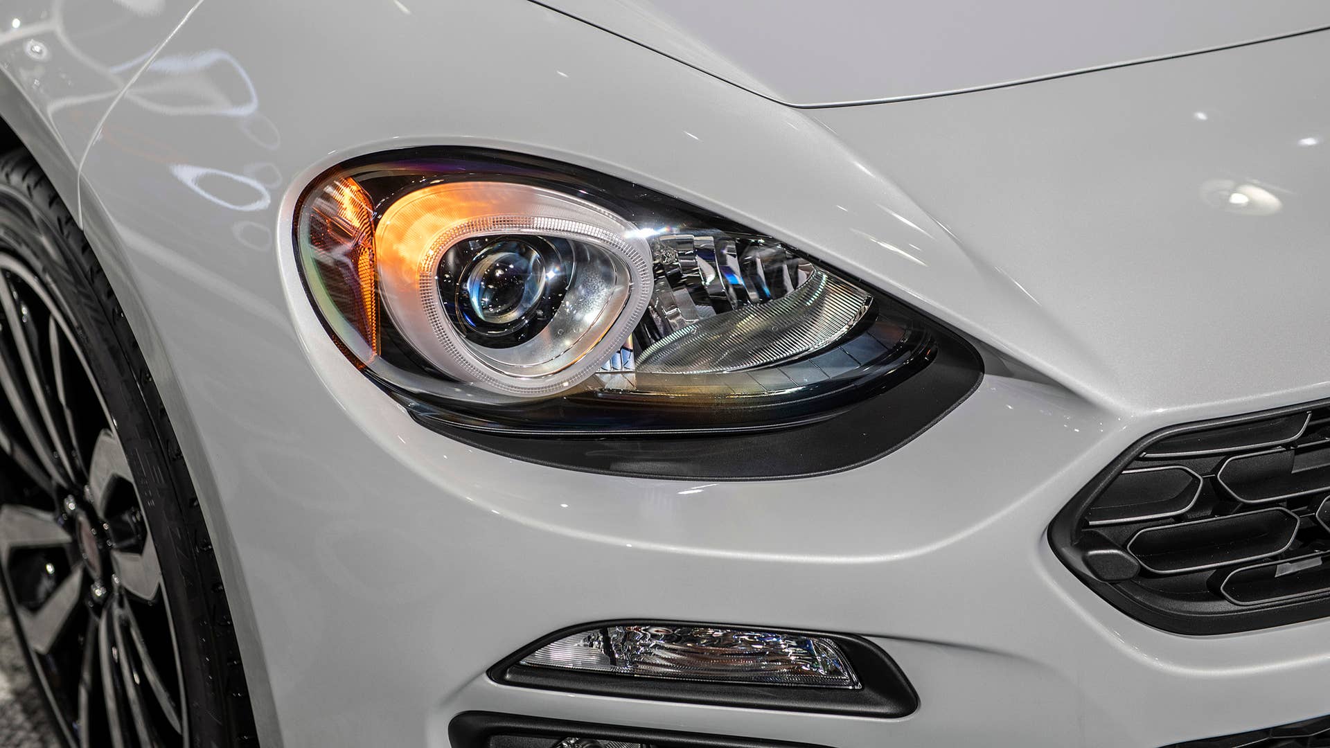 2019 Fiat 124 Spider Urbana Edition