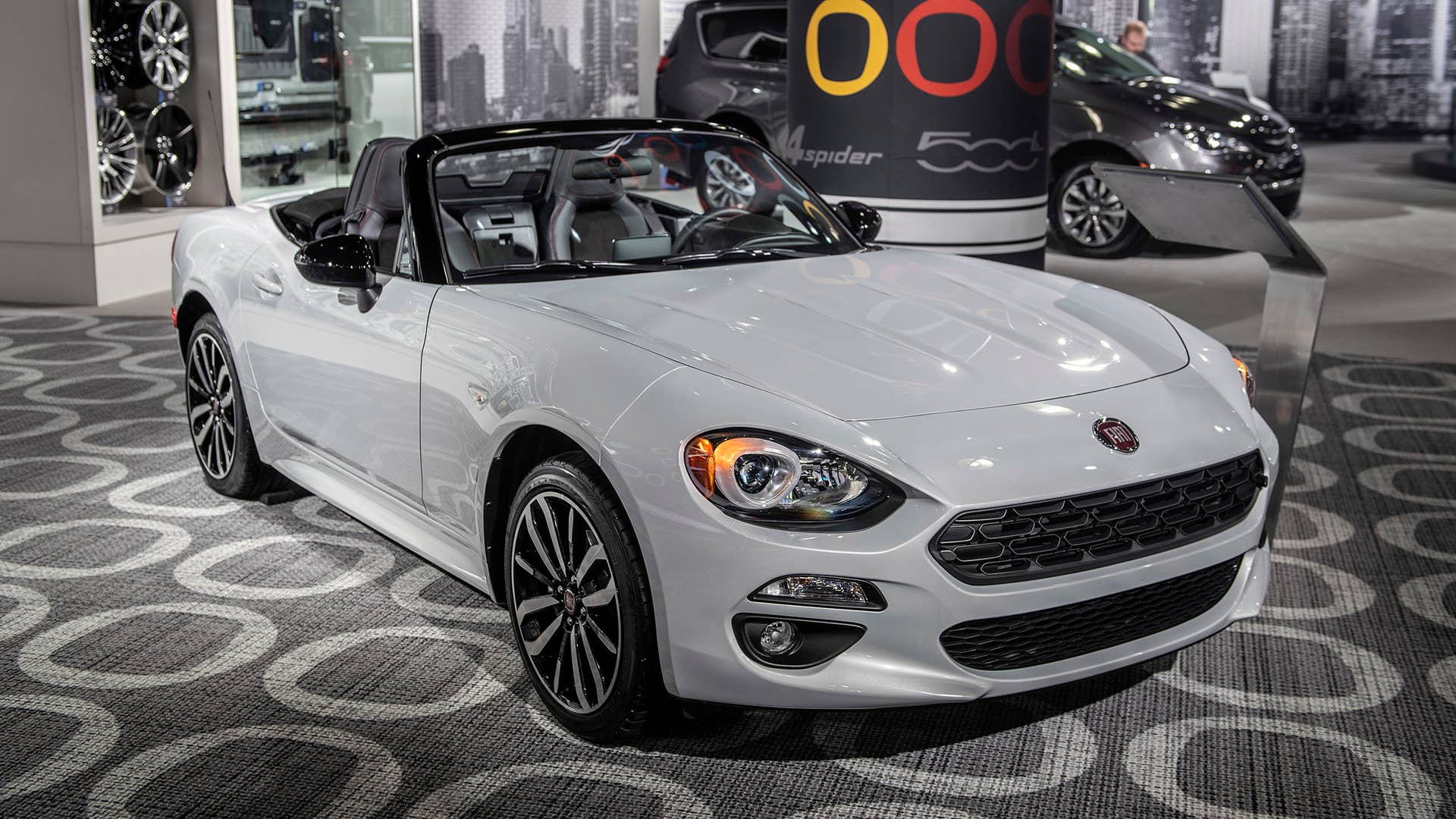 2019 Fiat 124 Spider Urbana Edition
