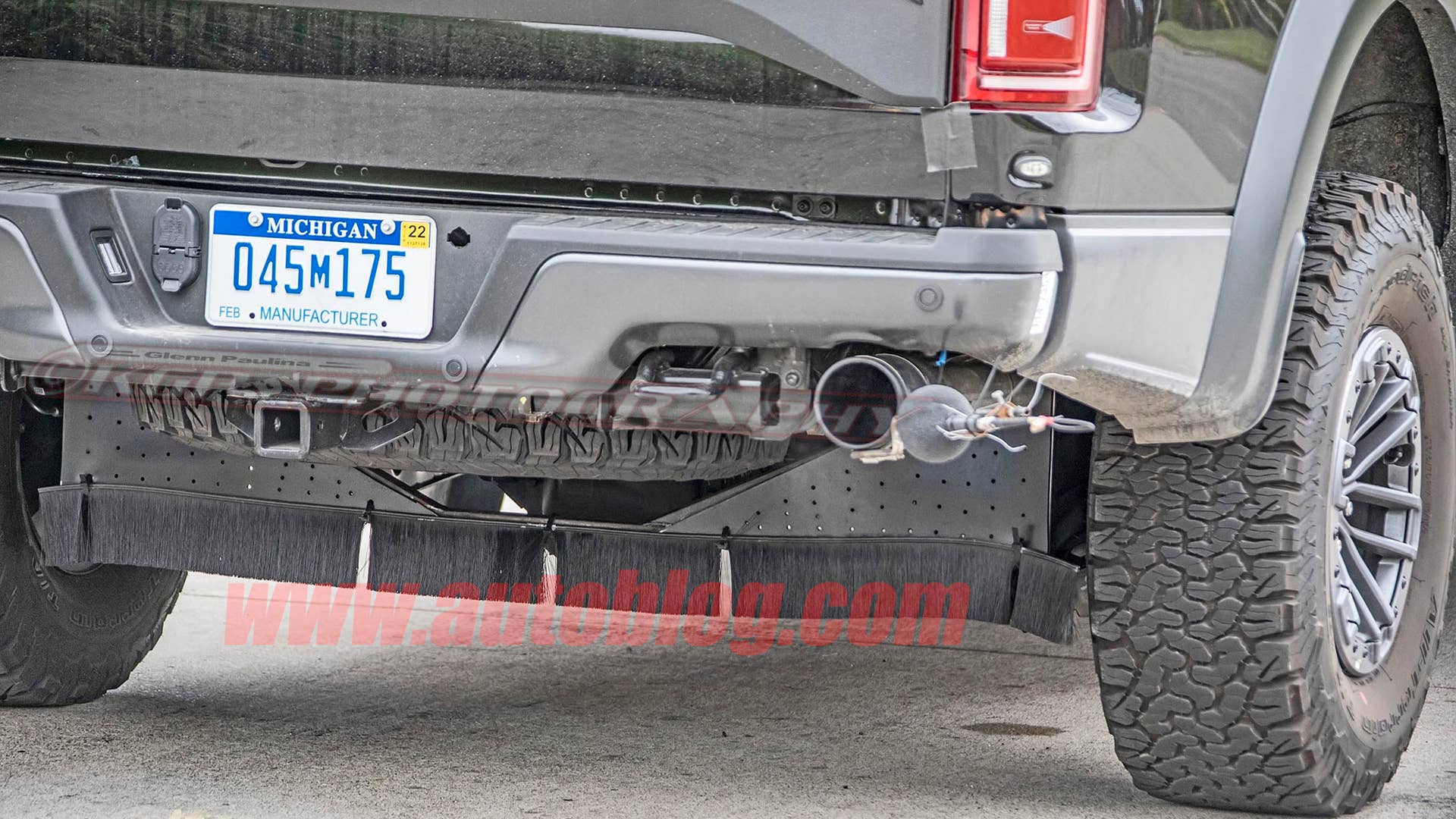 Next-generation Ford F-150 Raptor with coil suspension