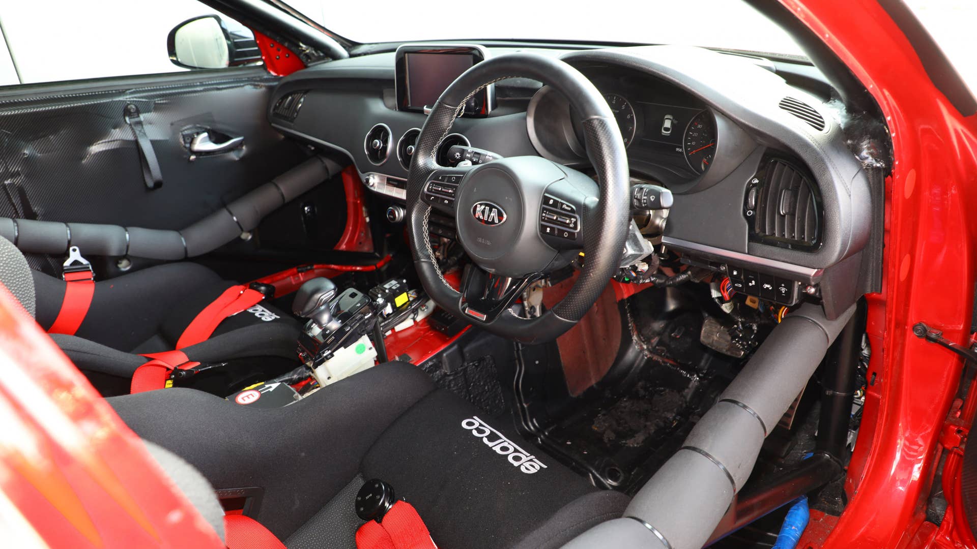 Kia Stinger GT 420 interior