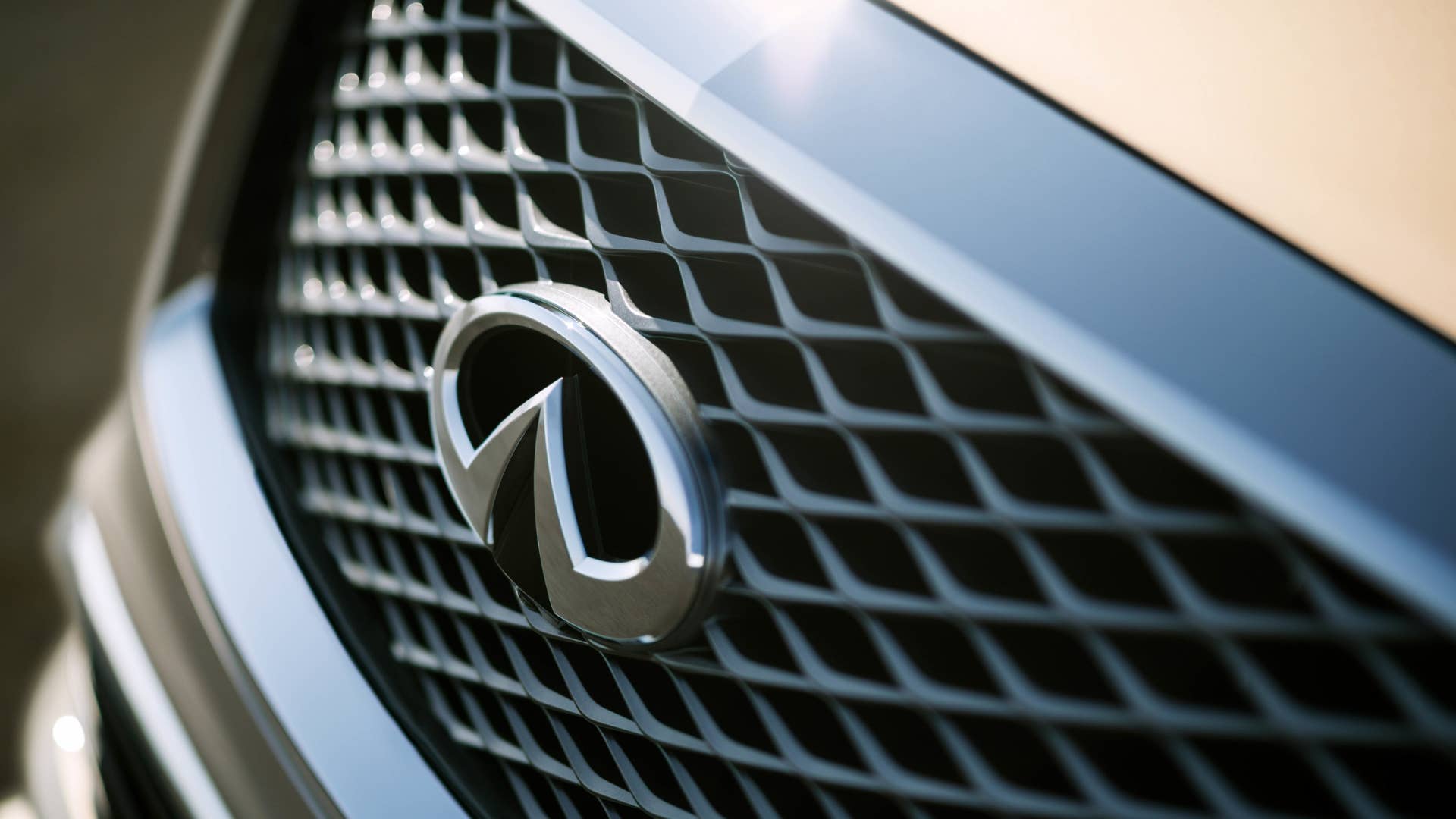 Infiniti QX80