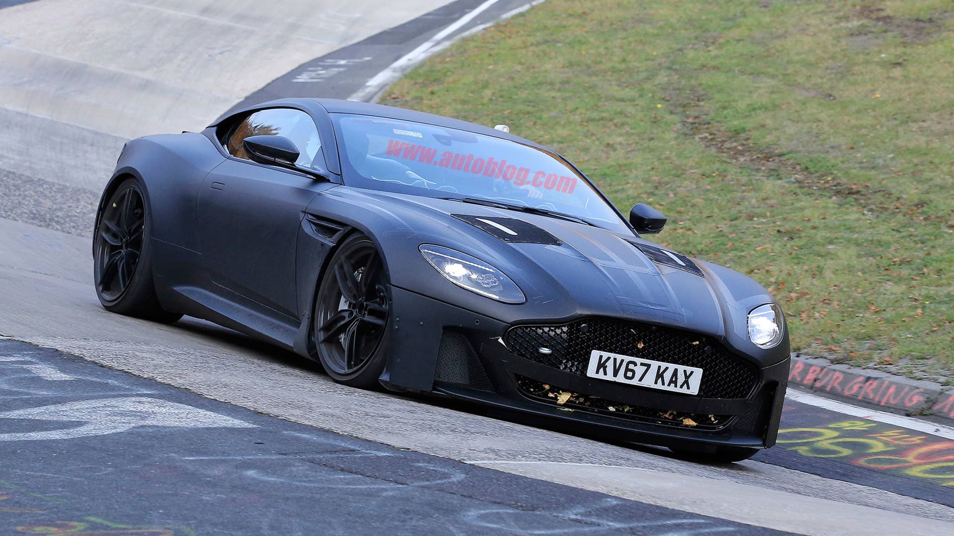 2019 Aston Martin Vanquish front profile