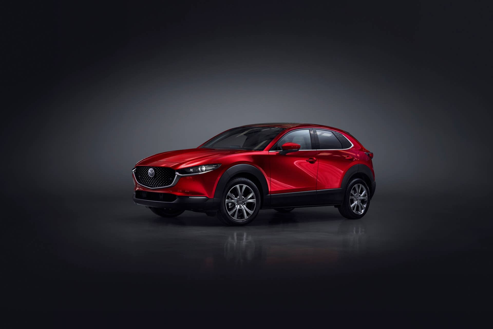 Mazda unveiled the CX-30 at teh 2019 Geneva Motor Show.