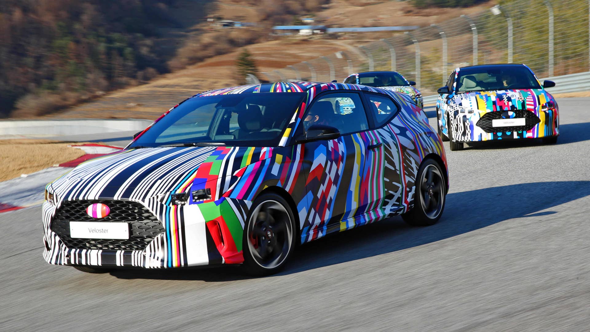 2019 Hyundai Veloster Turbo front 3/4