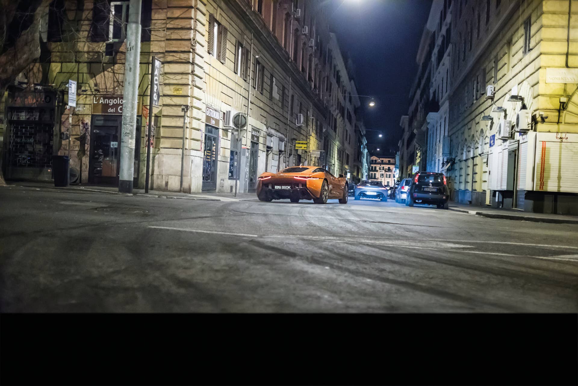 jaguar c-x75 aston martin bond 007 spectre