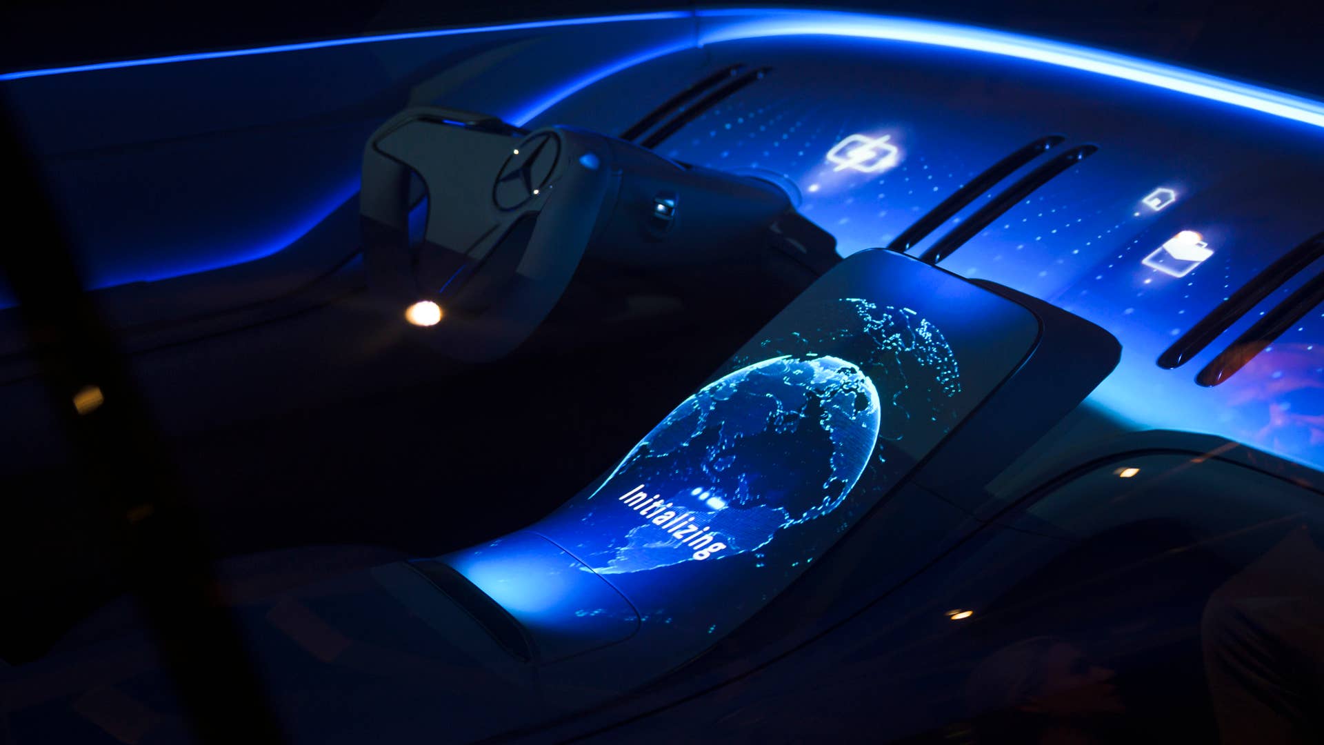 Mercedes-Benz EQS Concept in Tokyo
