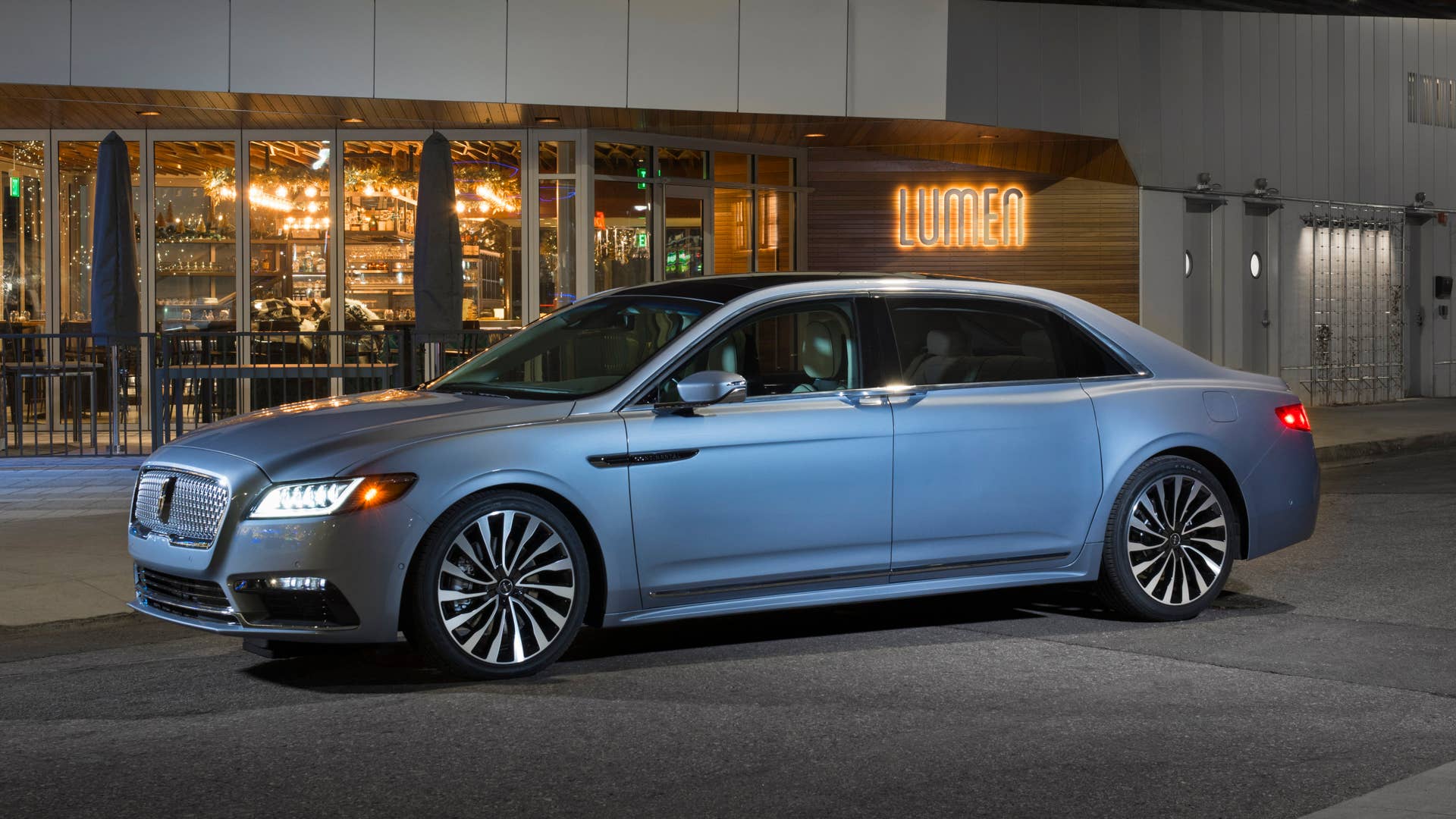 2019 Lincoln Continental Coach Door Edition