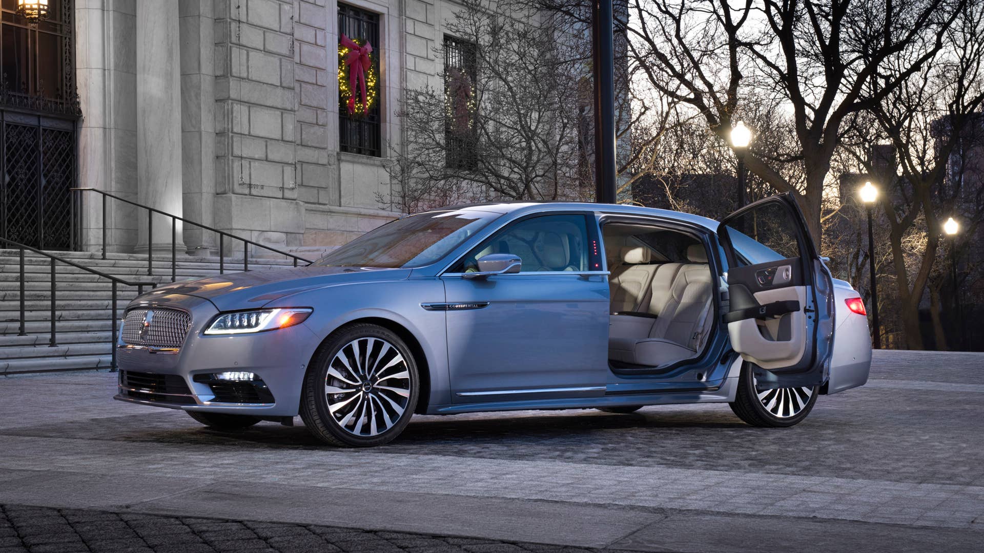 2019 Lincoln Continental Coach Door Edition