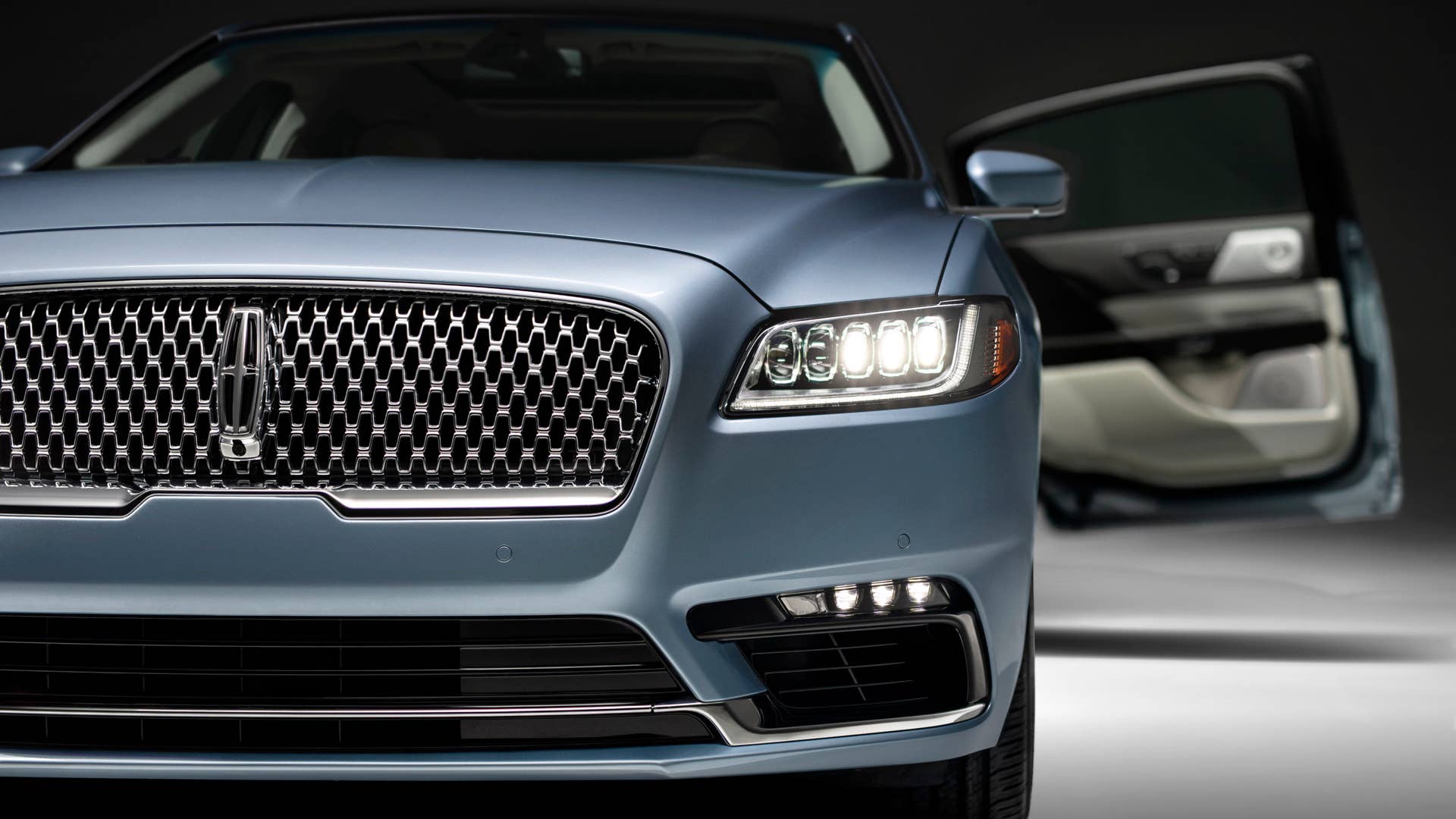 2019 Lincoln Continental Coach Door Edition
