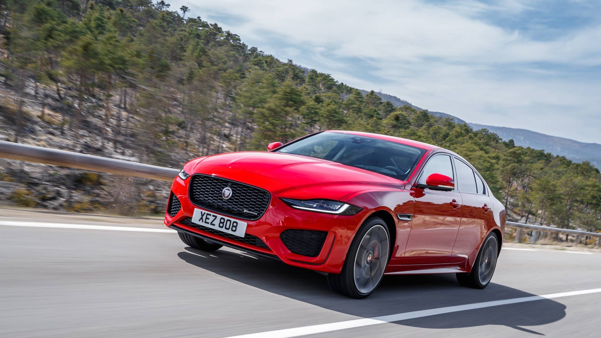 2020 Jaguar XE