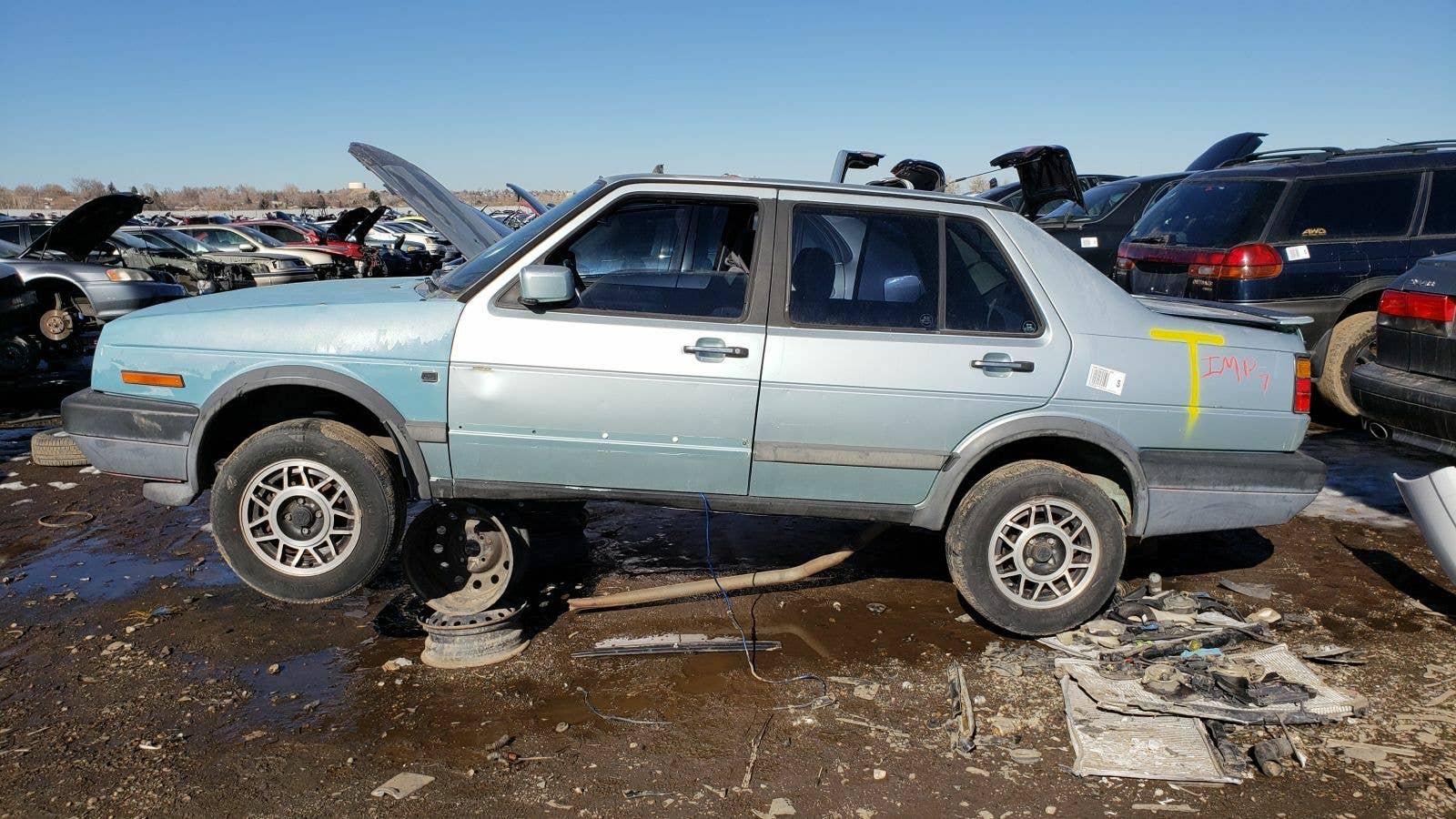 Junked 1990 Volkswagen Jetta GLI