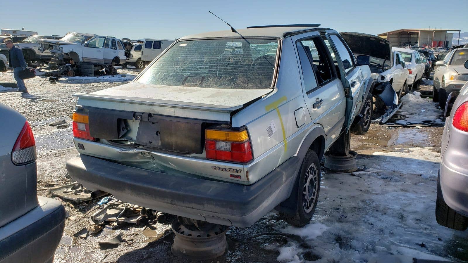 Junked 1990 Volkswagen Jetta GLI