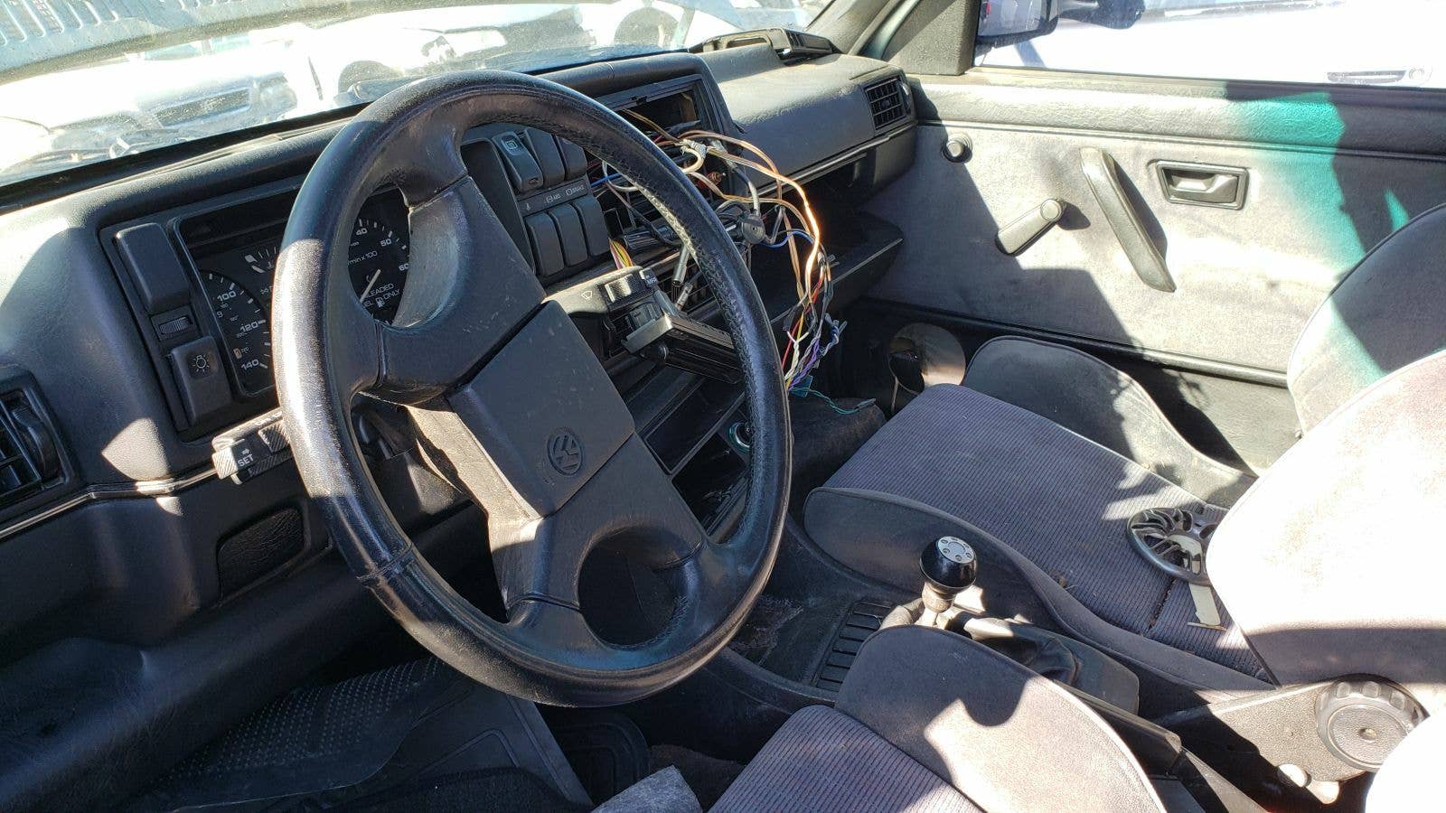 Junked 1990 Volkswagen Jetta GLI