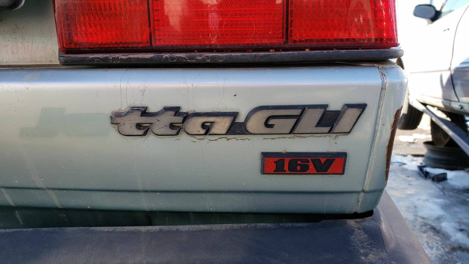 Junked 1990 Volkswagen Jetta GLI