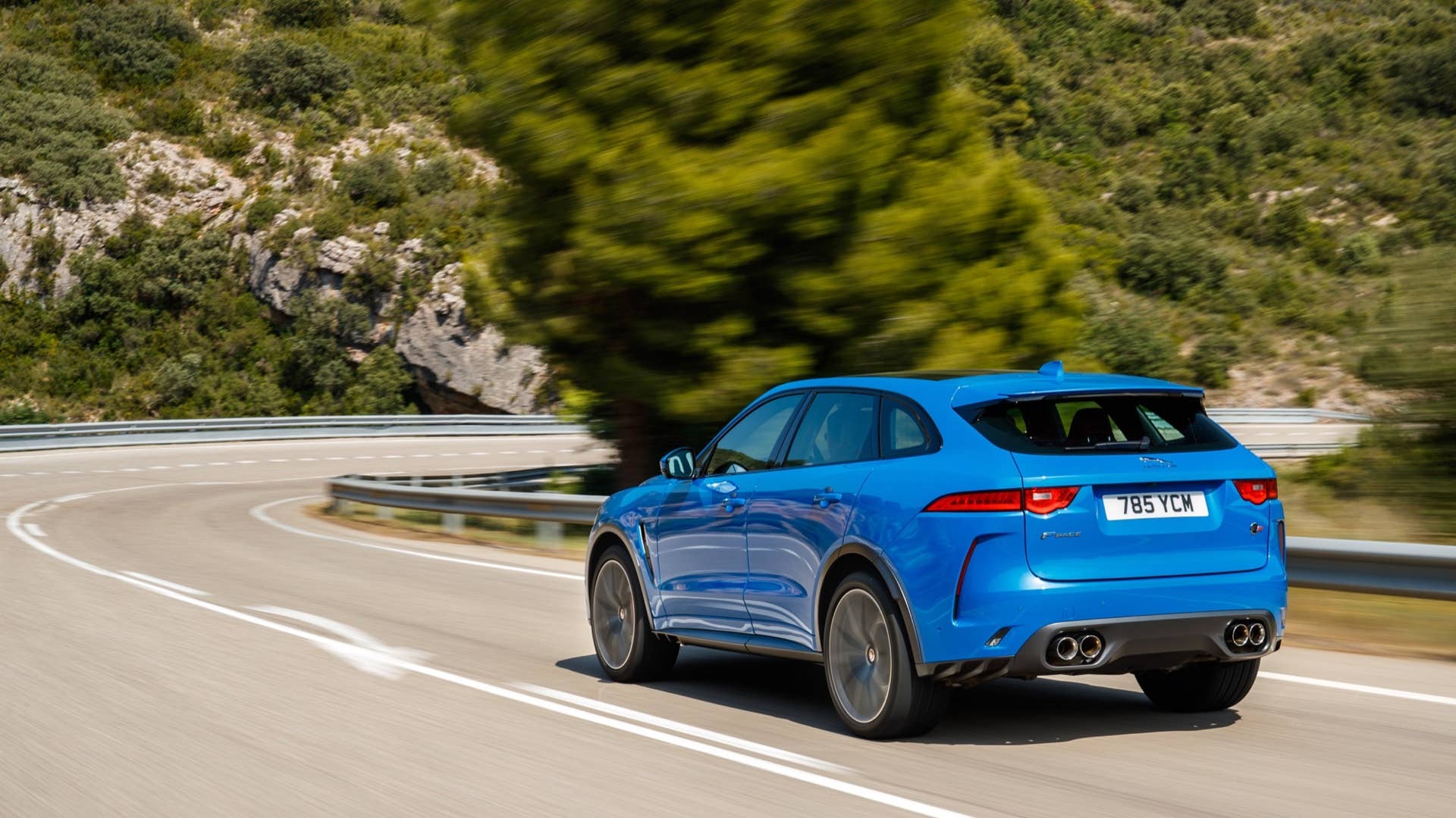 2019 Jaguar F-Pace SVR