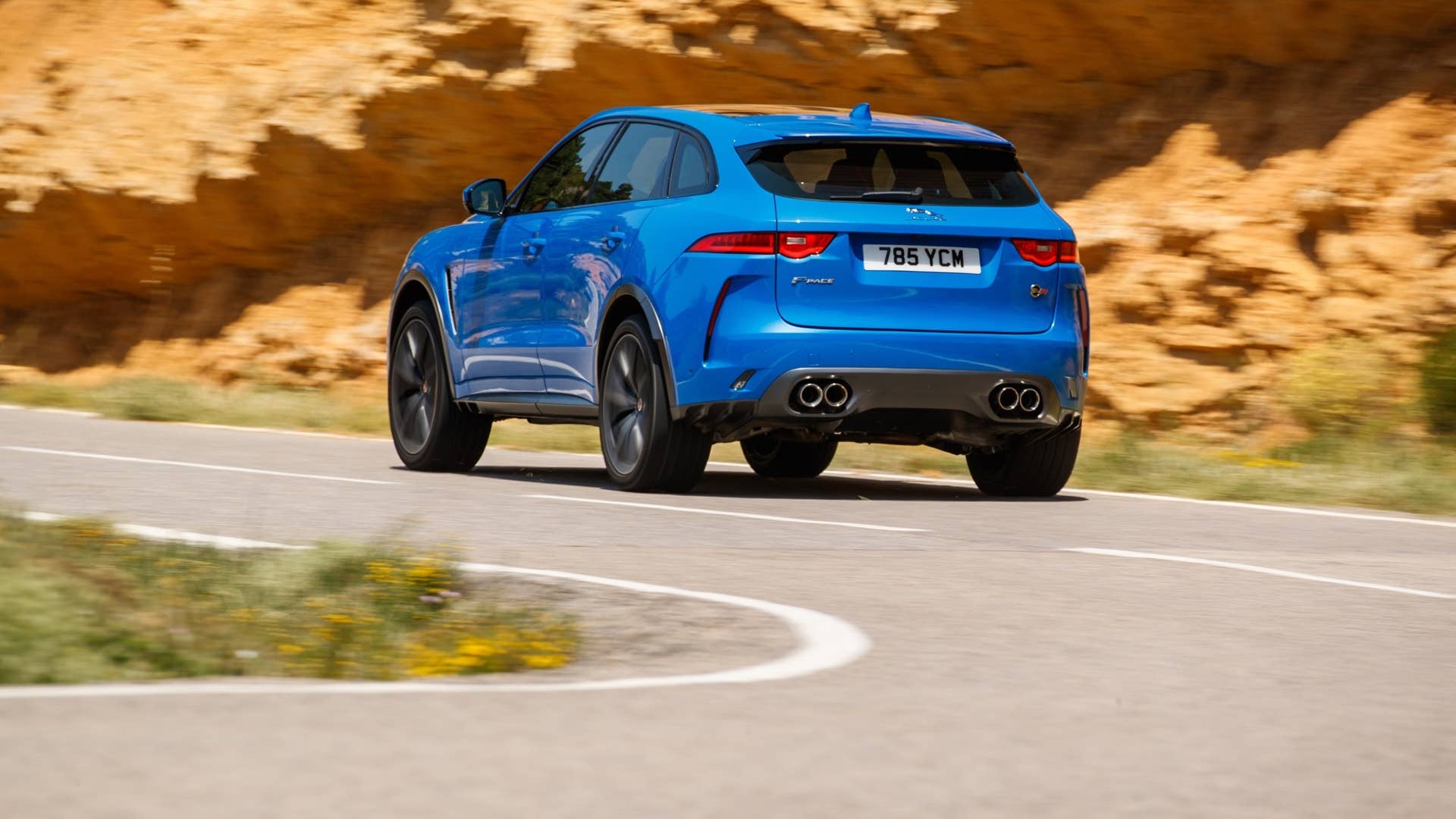 2019 Jaguar F-Pace SVR