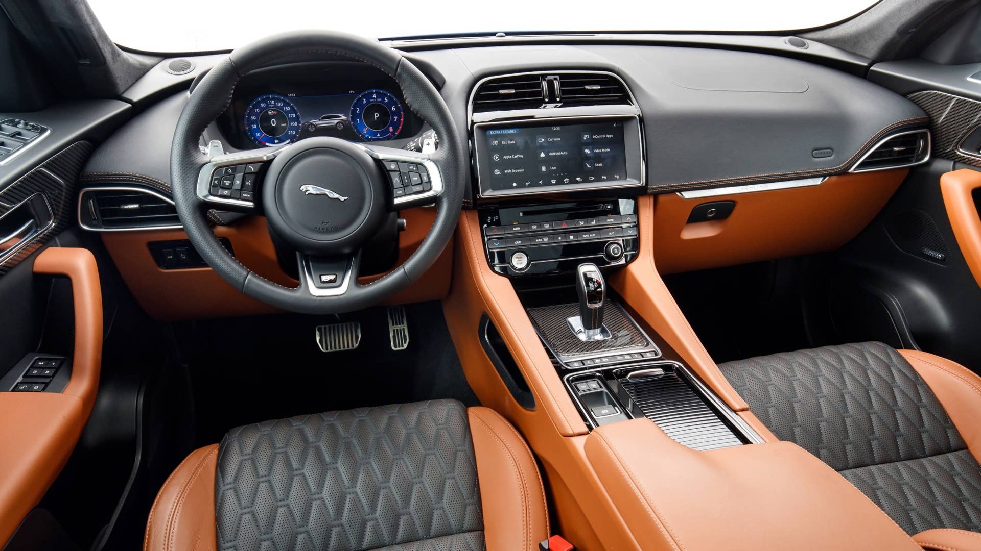 2019 Jaguar F-Pace SVR