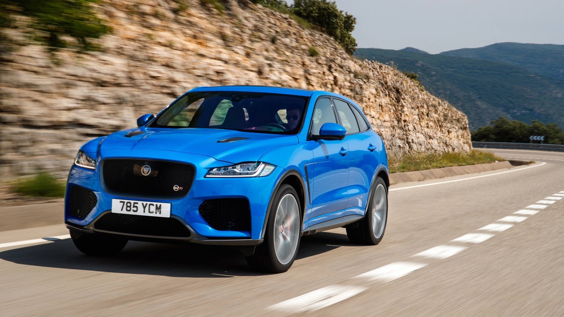 2019 Jaguar F-Pace SVR
