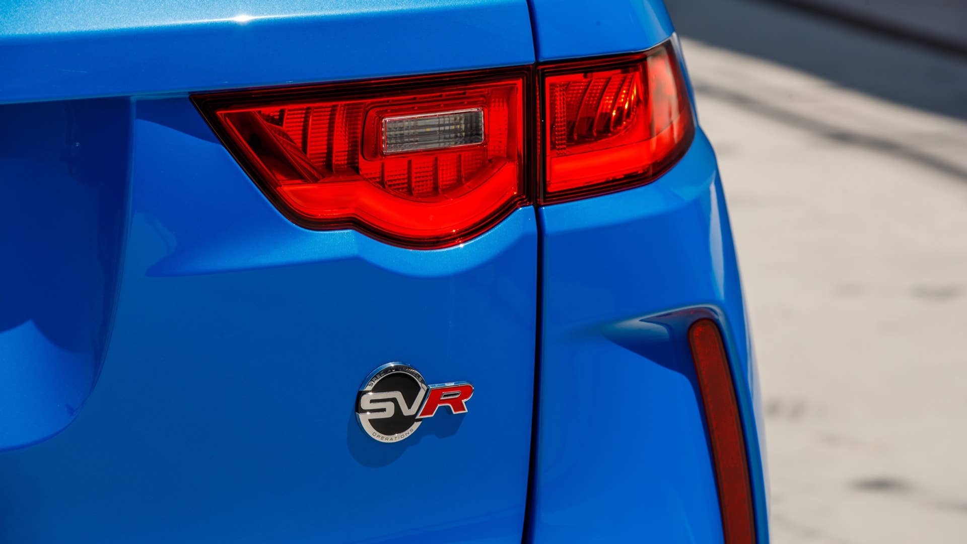 2019 Jaguar F-Pace SVR