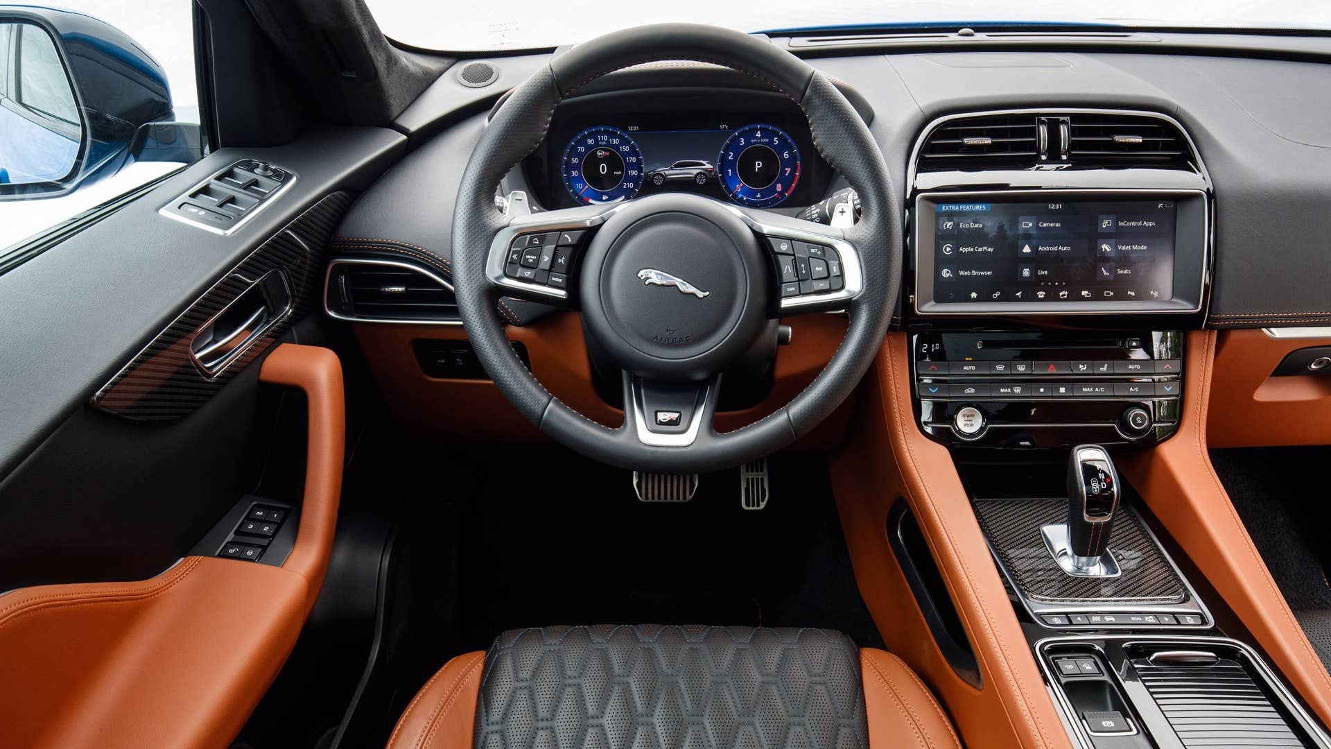 2019 Jaguar F-Pace SVR