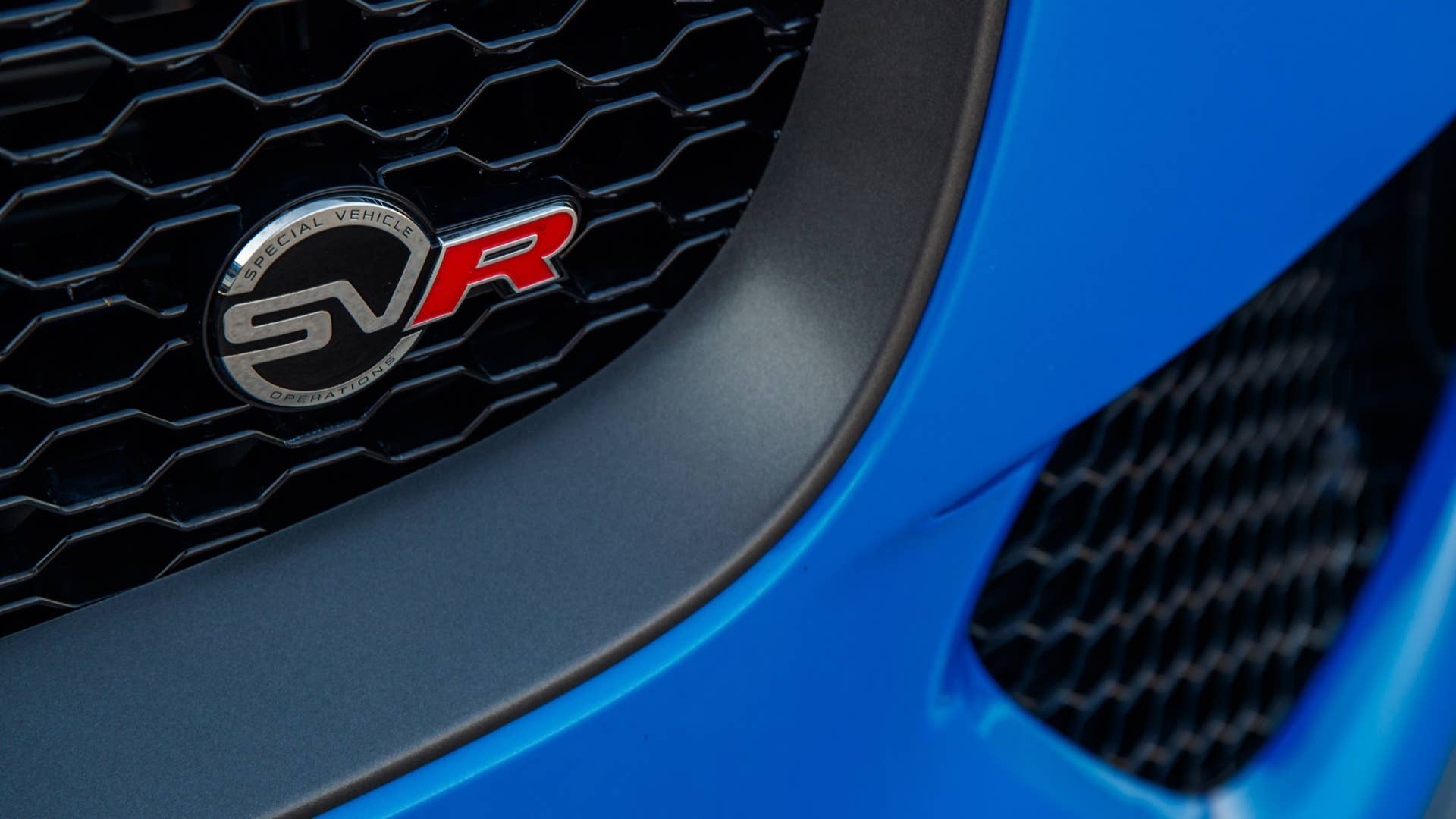 2019 Jaguar F-Pace SVR