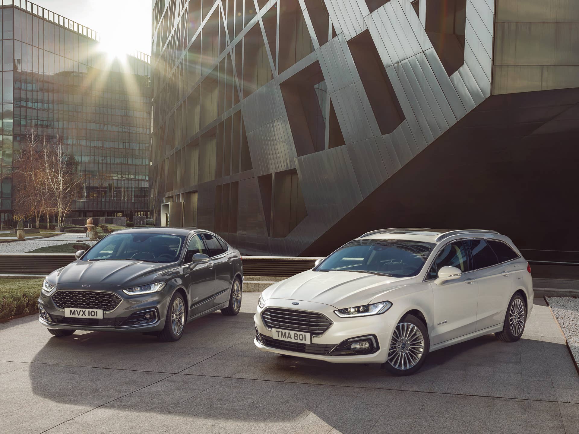 Ford breathes a bit of new life into the Modeo.