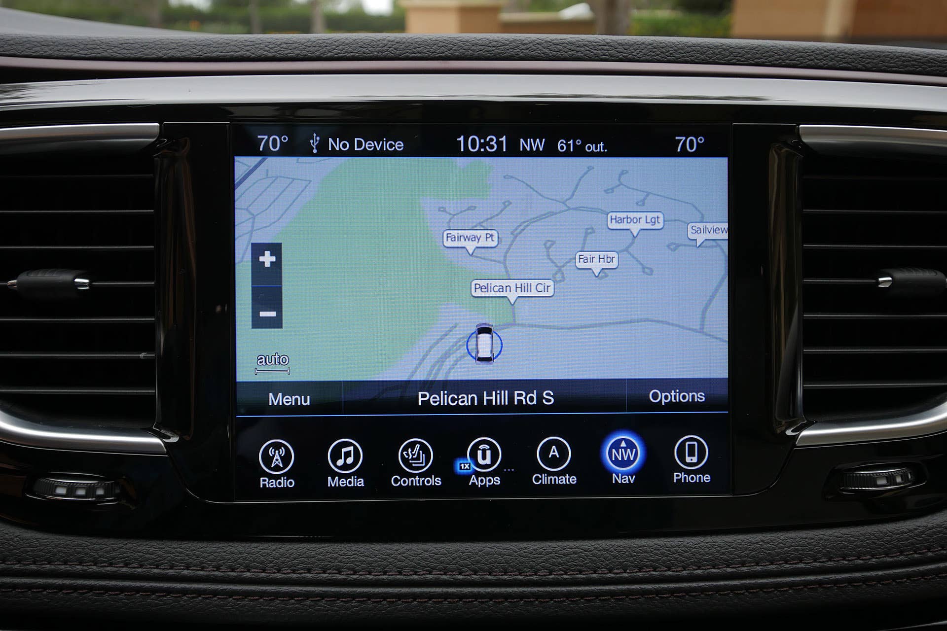 2017 Chrysler Pacifica navigation system