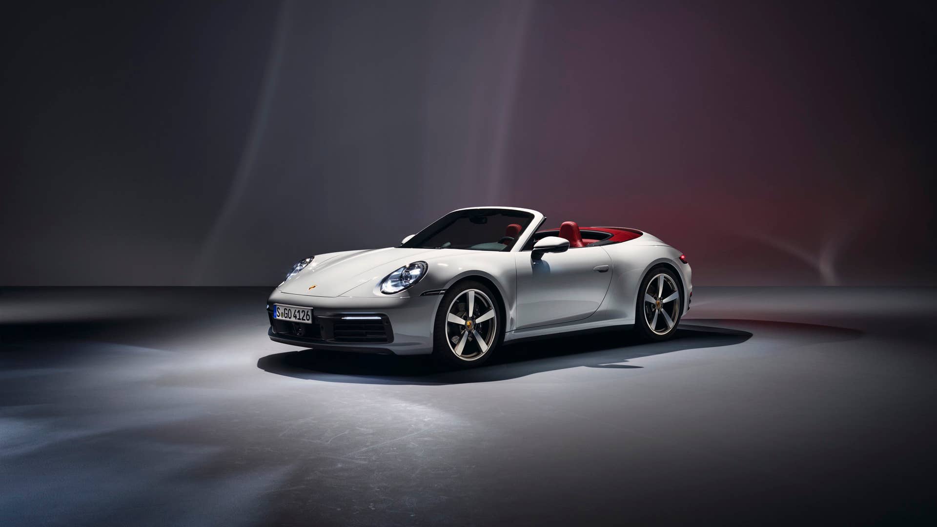 2020 Porsche 911 Carrera Cabriolet front three-quarter