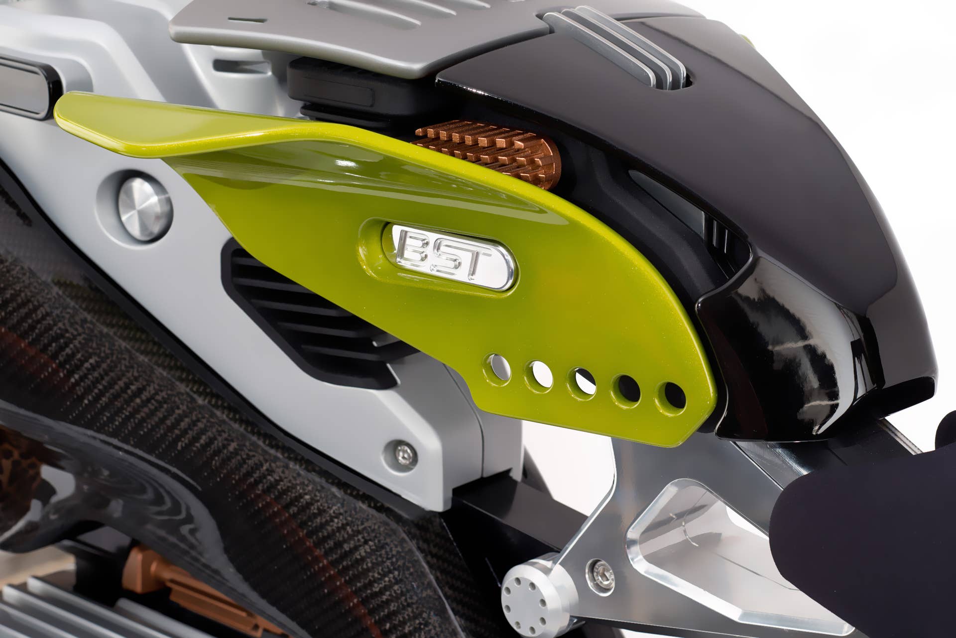 A venture between Blackstone Tek carbon fiber wheels and moto designer Pierre Terblanche, the HyperTek makes science fiction real.