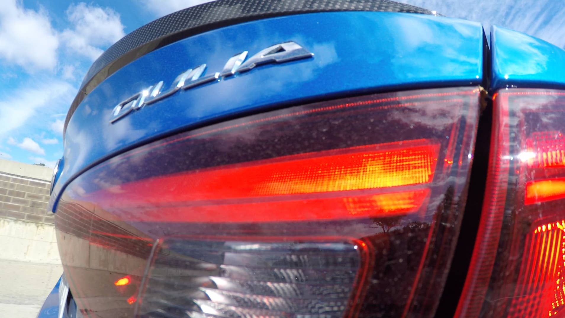 2019 Alfa Romeo Giulia Quadrifoglio in blue