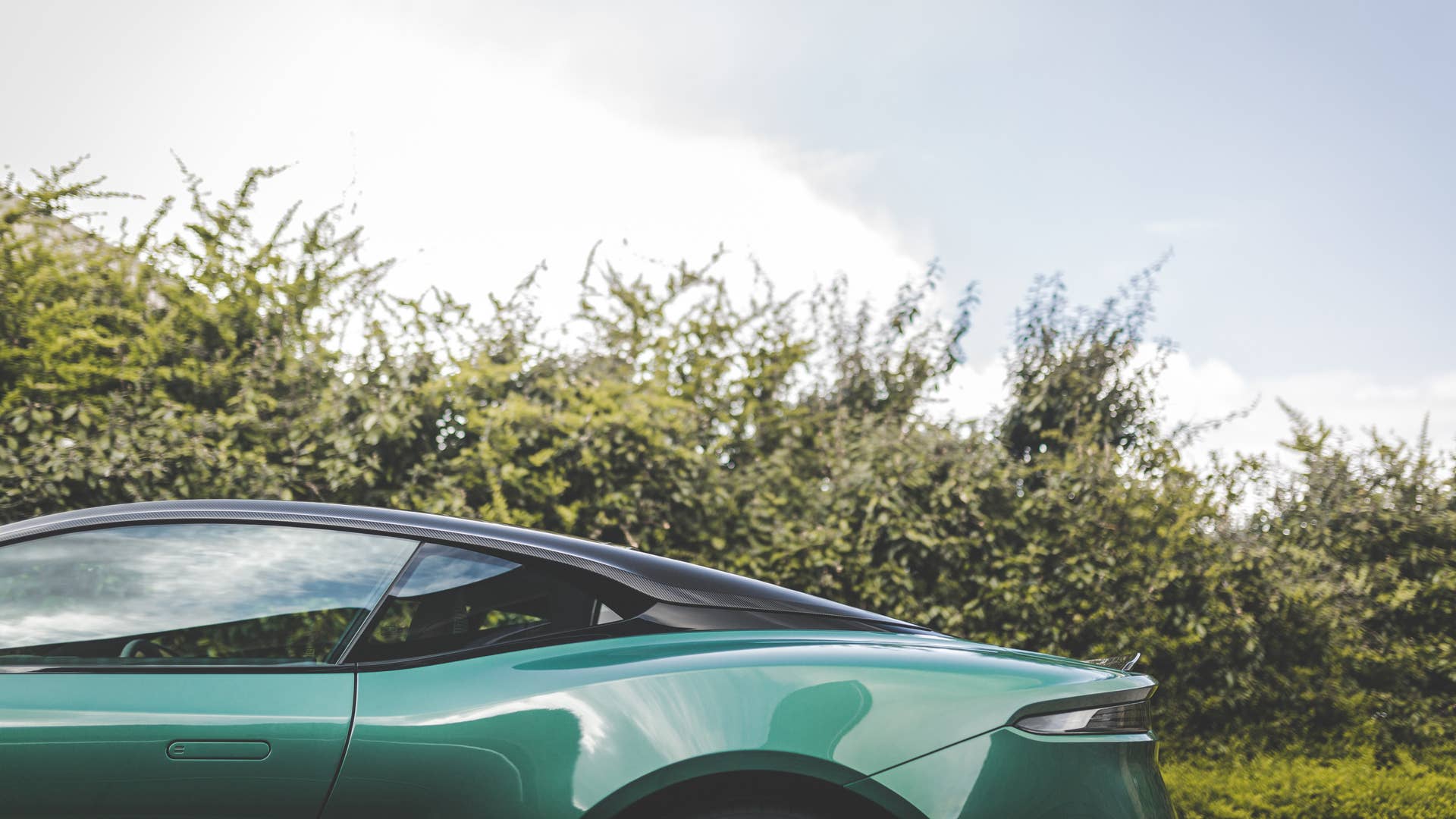 Aston Martin DBS 59