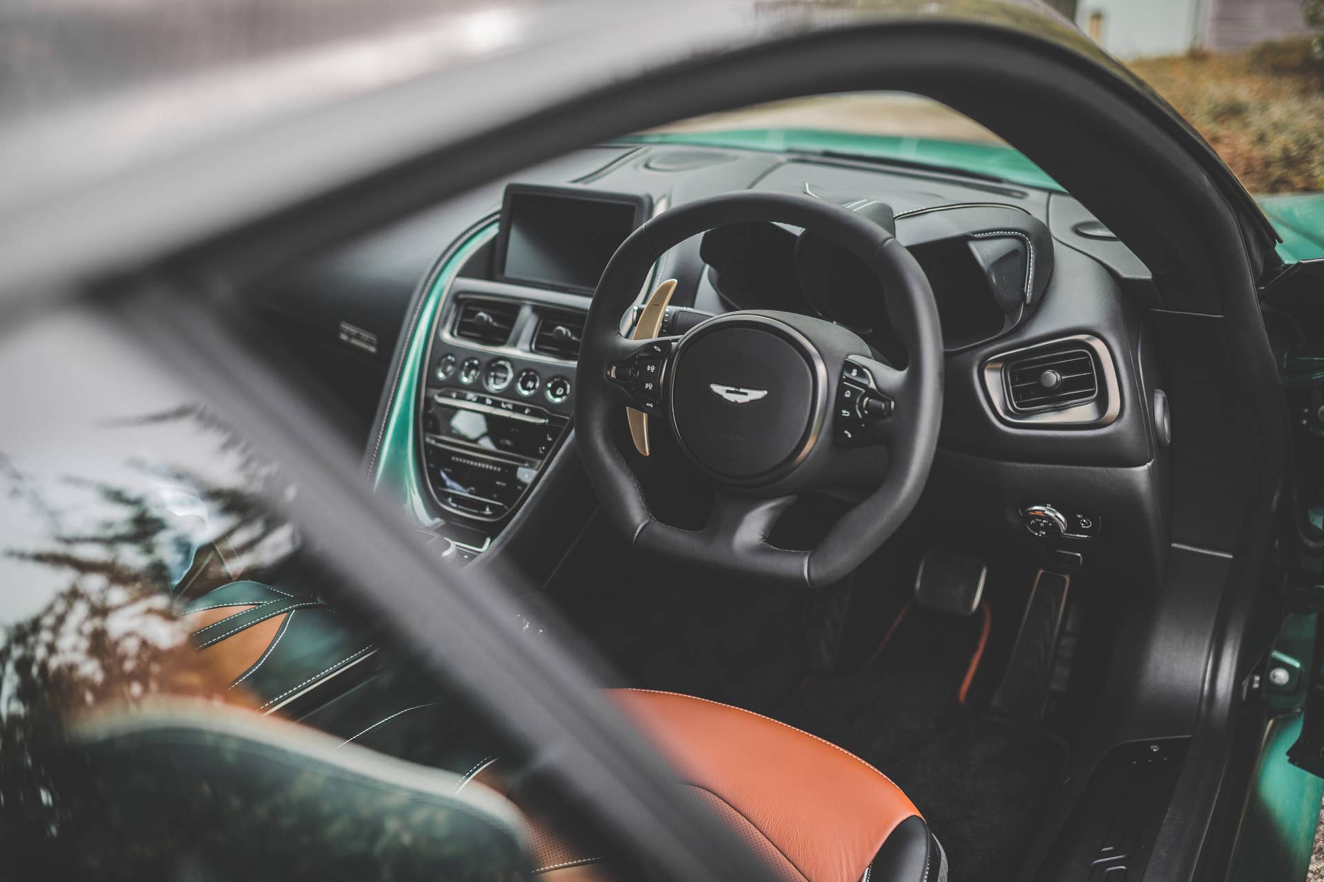 Aston Martin DBS 59