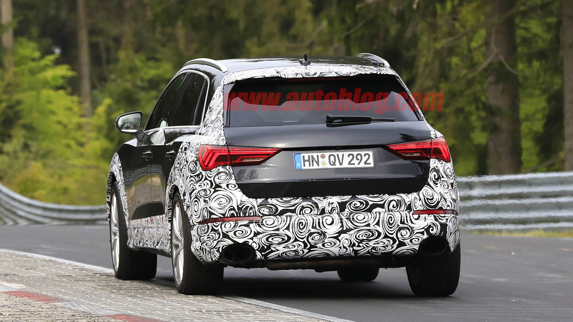 Audi RS Q3 spied
