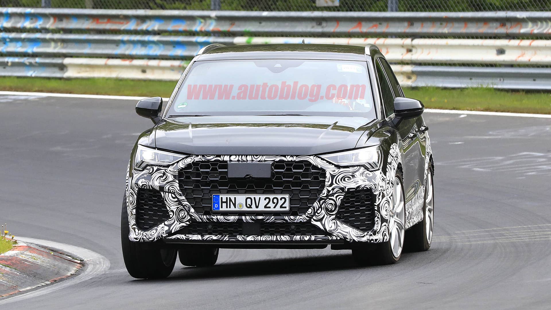 Audi RS Q3 spied