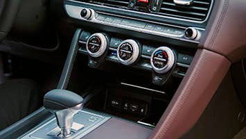 2018 Genesis G70